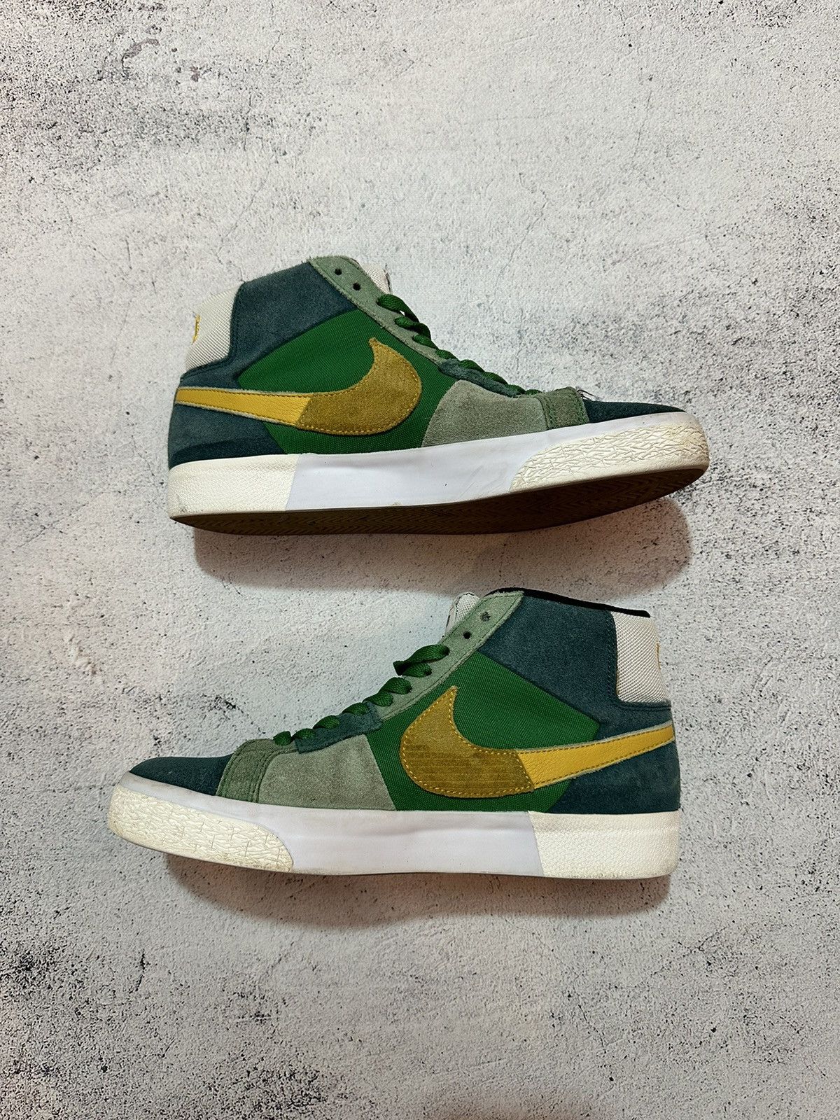 Nike Nike SB Zoom Blazer Mid Premium Size US 8 / EU 41 - 3 Thumbnail