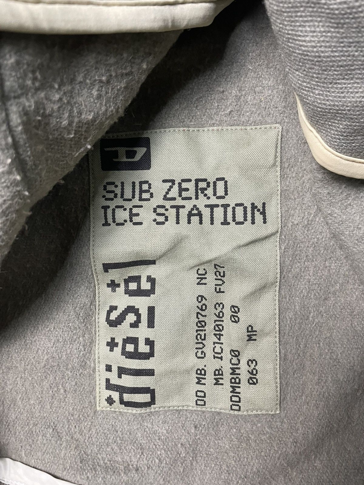 Diesel × Vintage Diesel Sub Zero Long Wool Duffle Jacket (70) Size US S / EU 44-46 / 1 - 10 Thumbnail