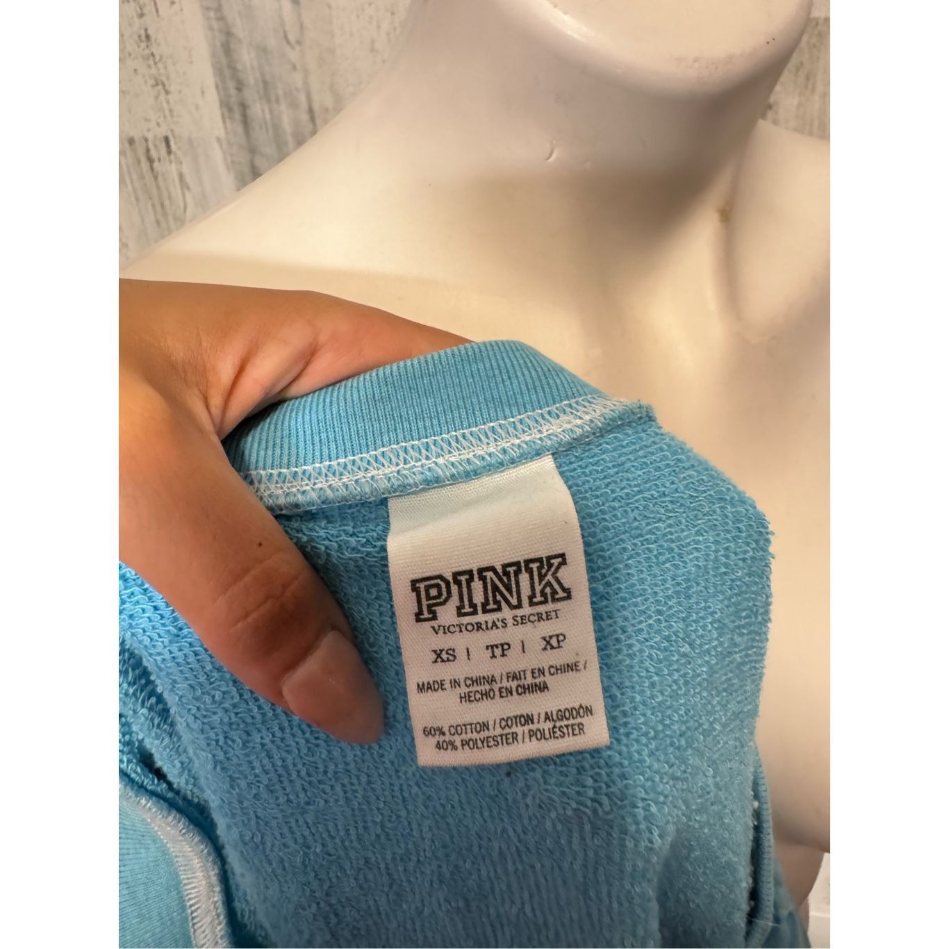 Victoria's Secret PINK Victoria’s Secret Blue Tribal Print Long Sleeve Sweatsh Size XS / US 0-2 / IT 36-38 - 5 Thumbnail