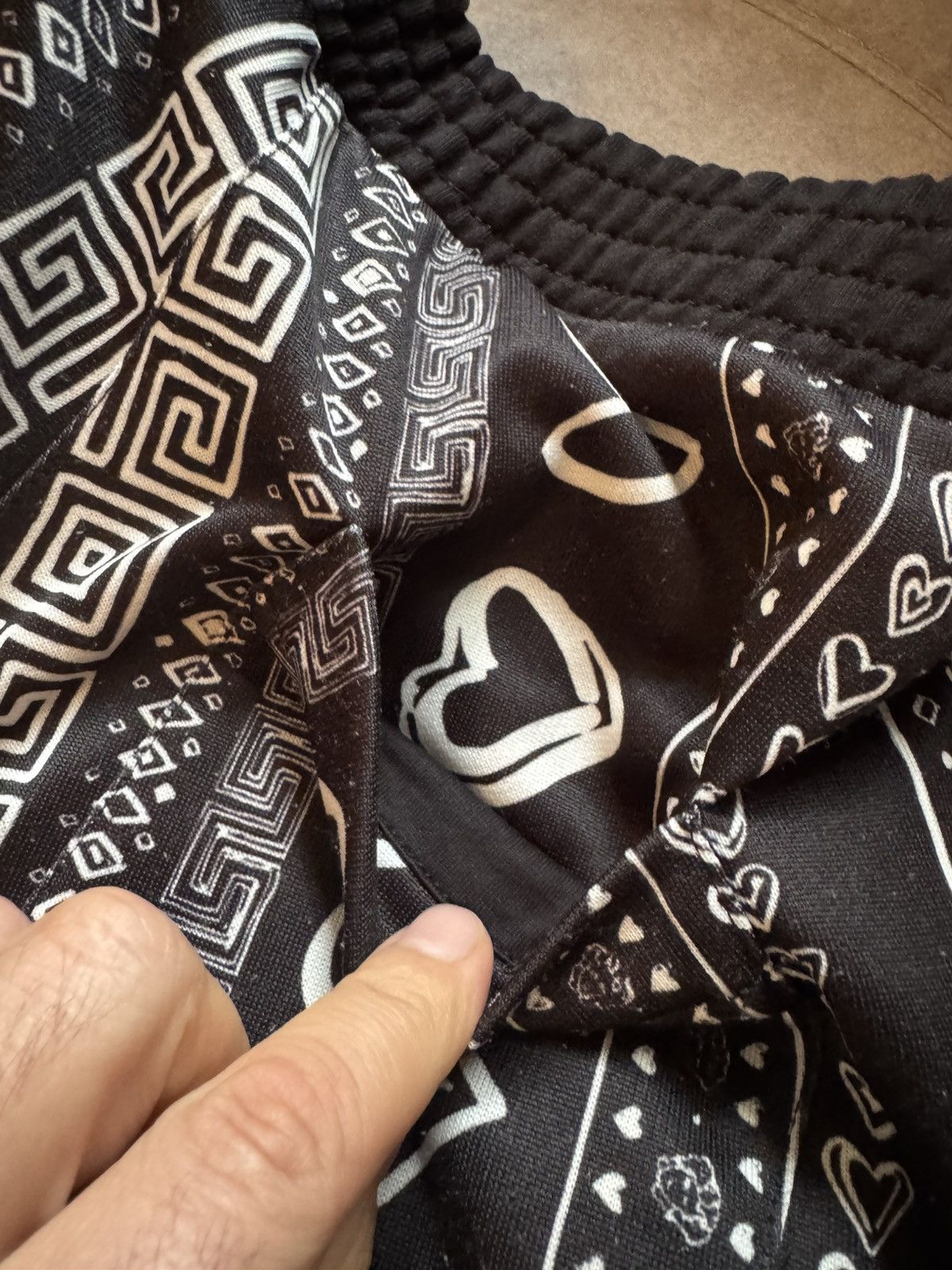 Versace VERSACE shorts STUDY REAL TAPE MEASUREMENTS IN PHOTOS sz S Size US 30 / EU 46 - 9 Thumbnail