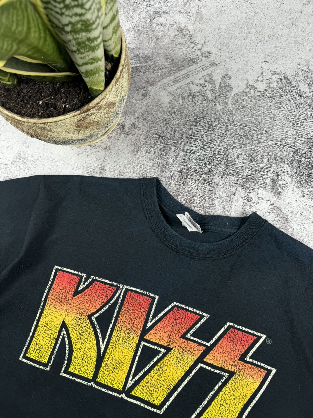 Band Tees Vintage 90S Kiss 2003 Retro Punk Tour Merch Devil Tee T Shirt Size US M / EU 48-50 / 2 - 6 Thumbnail