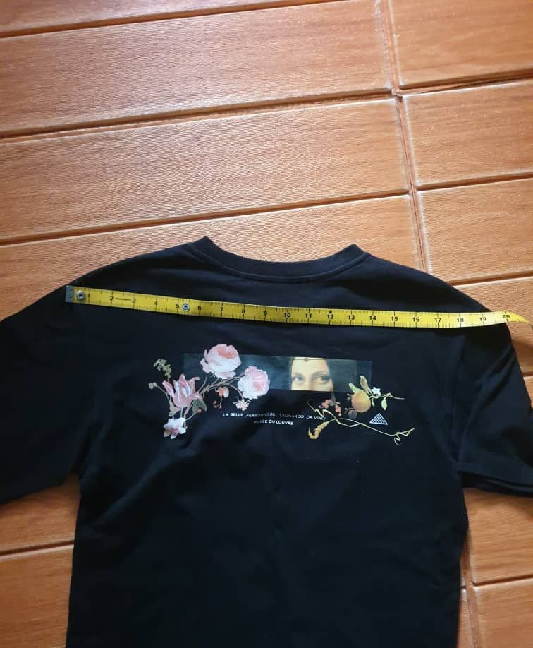Japanese Brand Ut x Louvre Monalisa black shirt Size M / US 6-8 / IT 42-44 - 8 Thumbnail