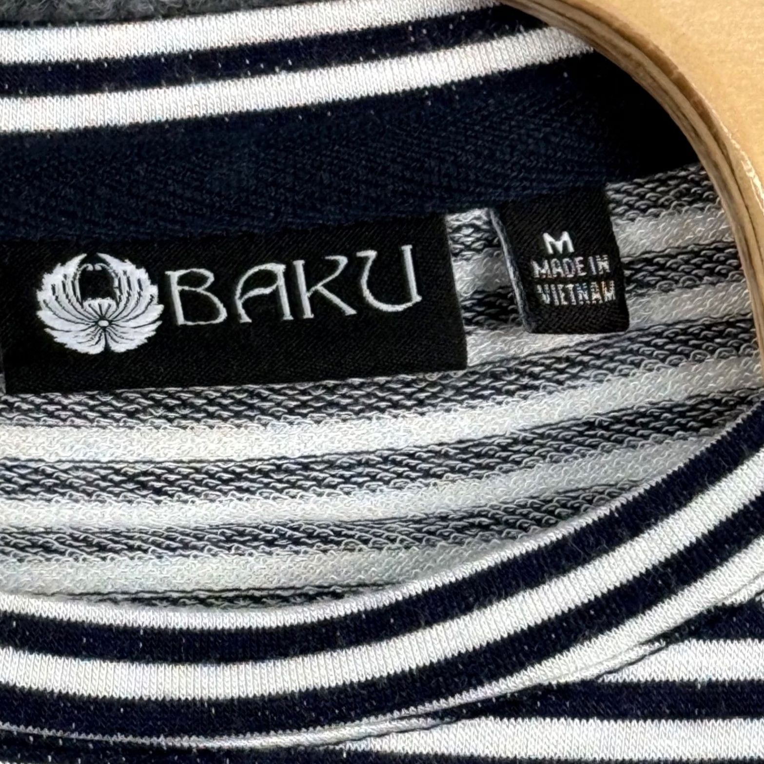 Vintage Baku Striped Knit Top Crew Neck Short Sleeve Ruffle Tiered Navy White Women M Regular Casual Marine Preppy Size M / US 6-8 / IT 42-44 - 3 Thumbnail