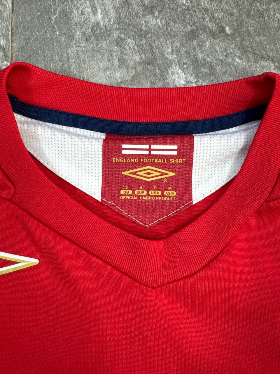 Umbro Umbro England Away Football T-Shirt 2006 2008 Red Size S Size US S / EU 44-46 / 1 - 6 Thumbnail