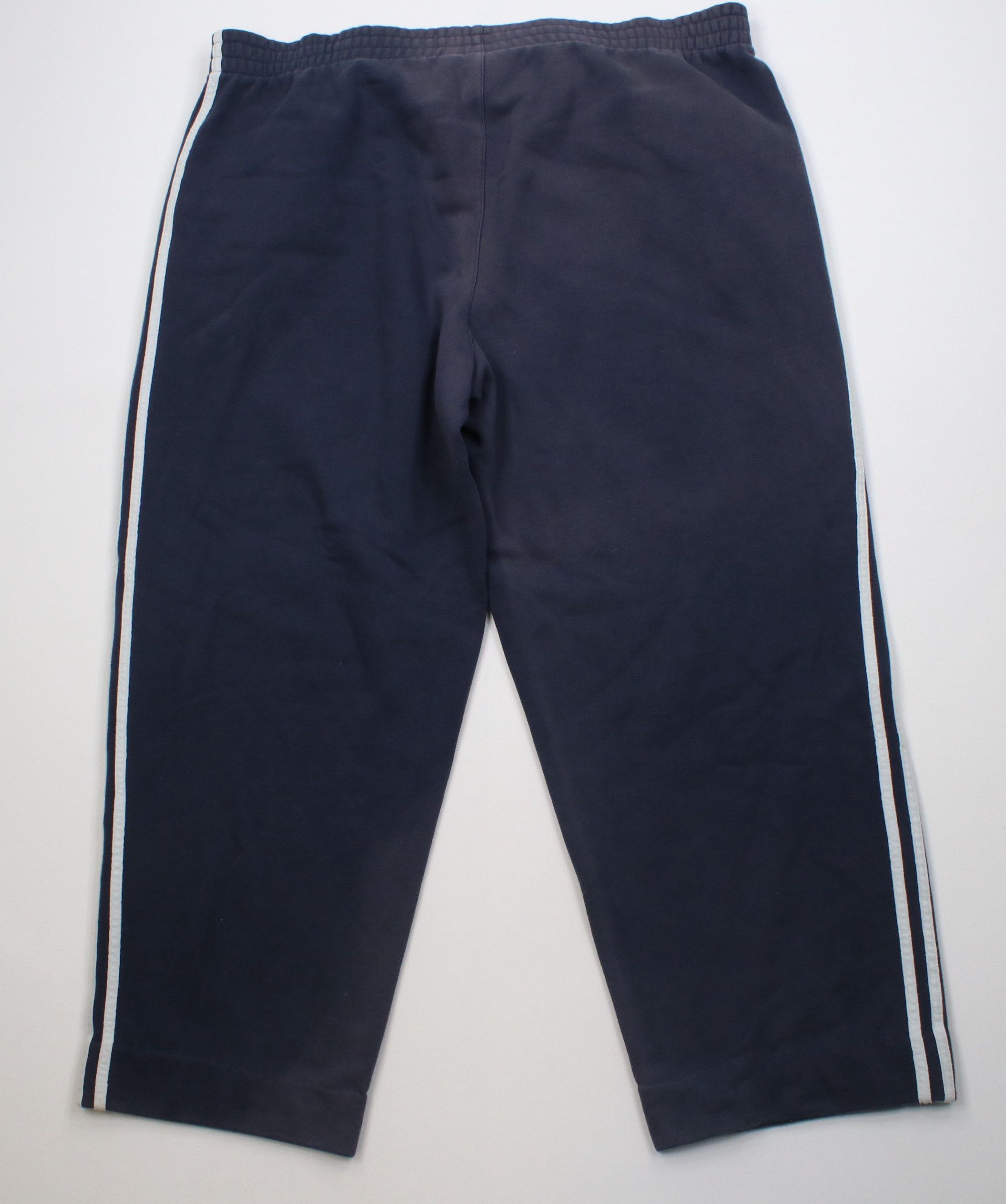 Adidas Vintage Y2K Adidas Heavyweight Wide Leg Sweatpants Blue Size US 40 / EU 56 - 10 Thumbnail