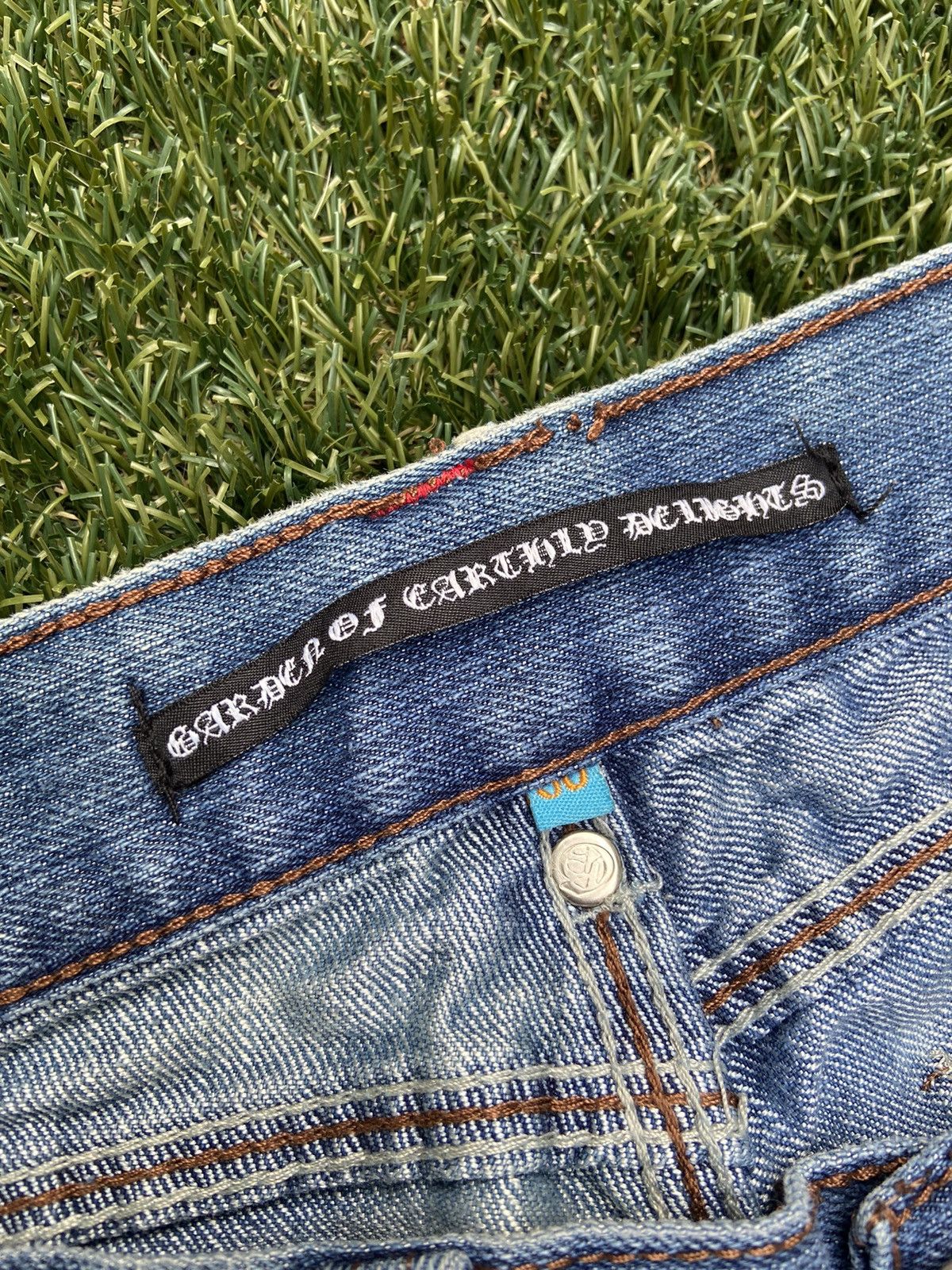Vintage VTG 00’s / Y2K Embroidered Dagger Mens Jeans Size US 30 / EU 46 - 8 Thumbnail