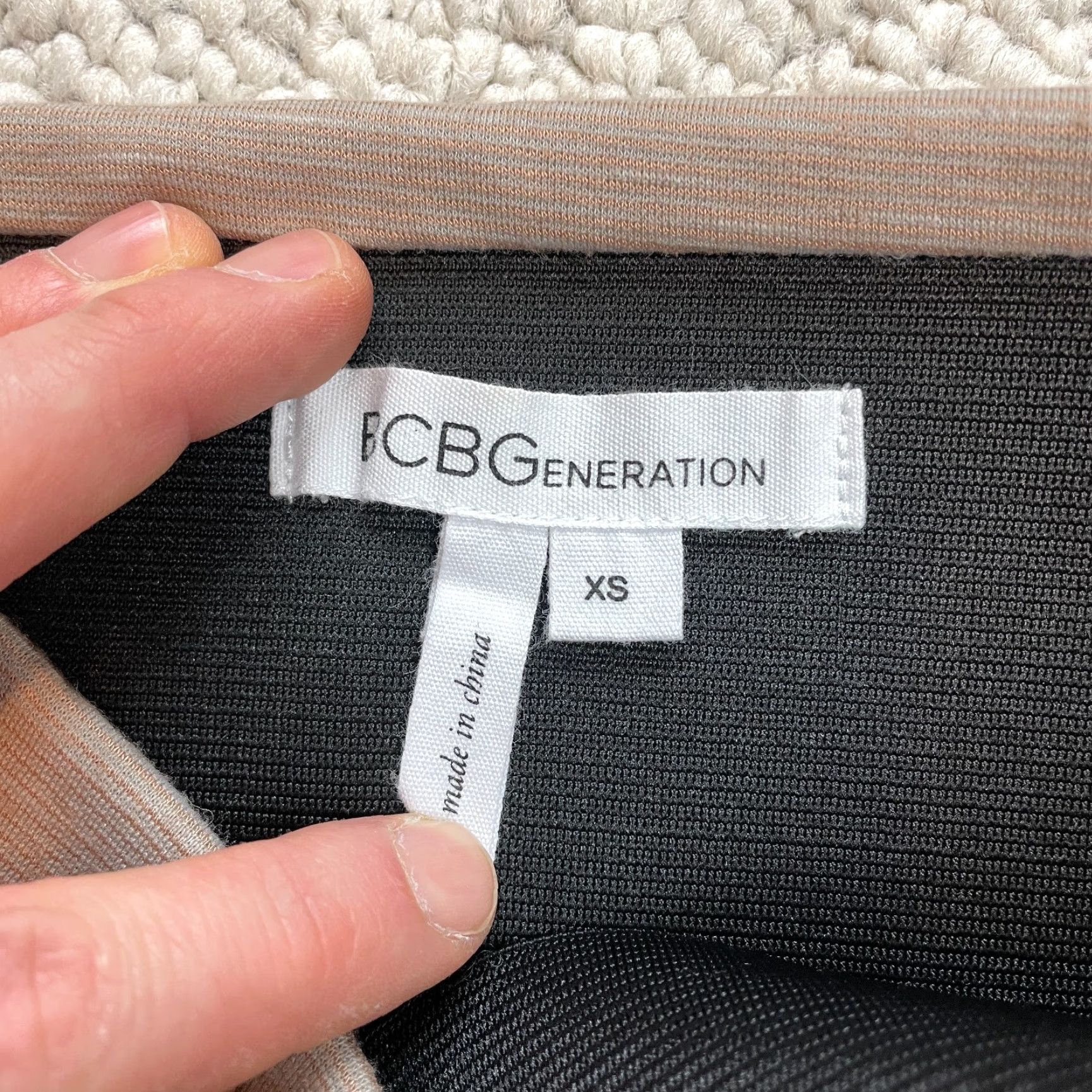 BCBGeneration BCBG Generation Mini Skirt Womens XS Beige Almond Short Stretch Solid Polyester Linen Spandex Knit Short Skirt Womens XS Beige Size 26" / US 2 / IT 38 - 7 Thumbnail