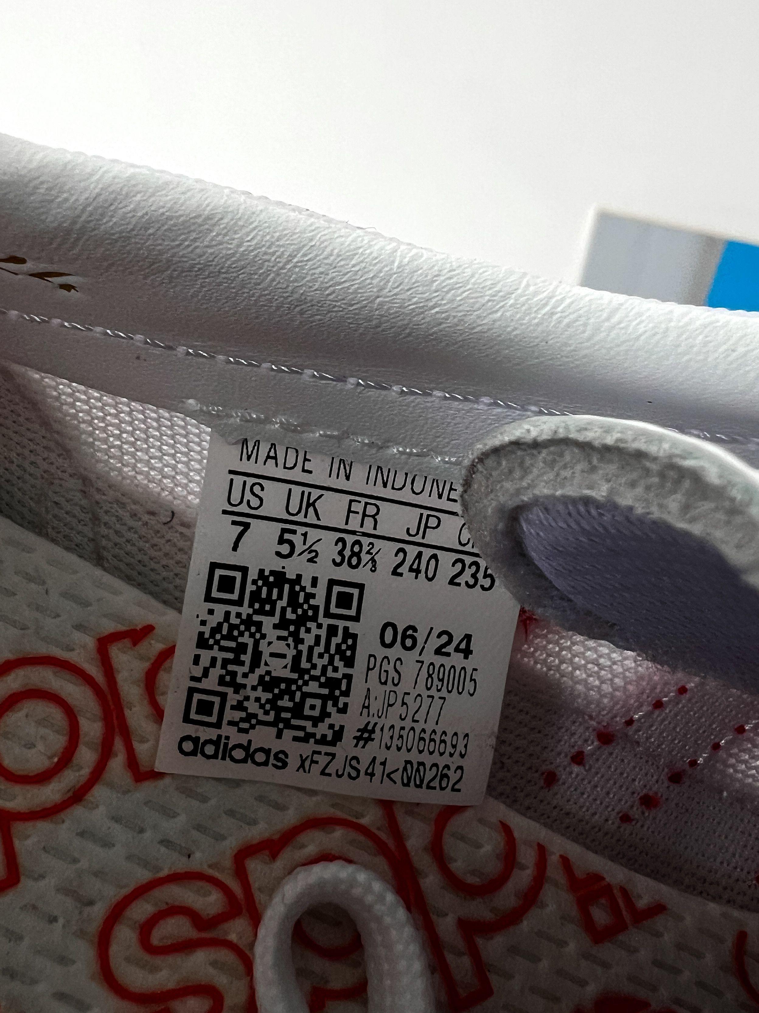 Adidas Adidas SL 72 | 75th Anniversary White Better Scarlet JP5277 Size US 8.5 / IT 38.5 - 16 Thumbnail