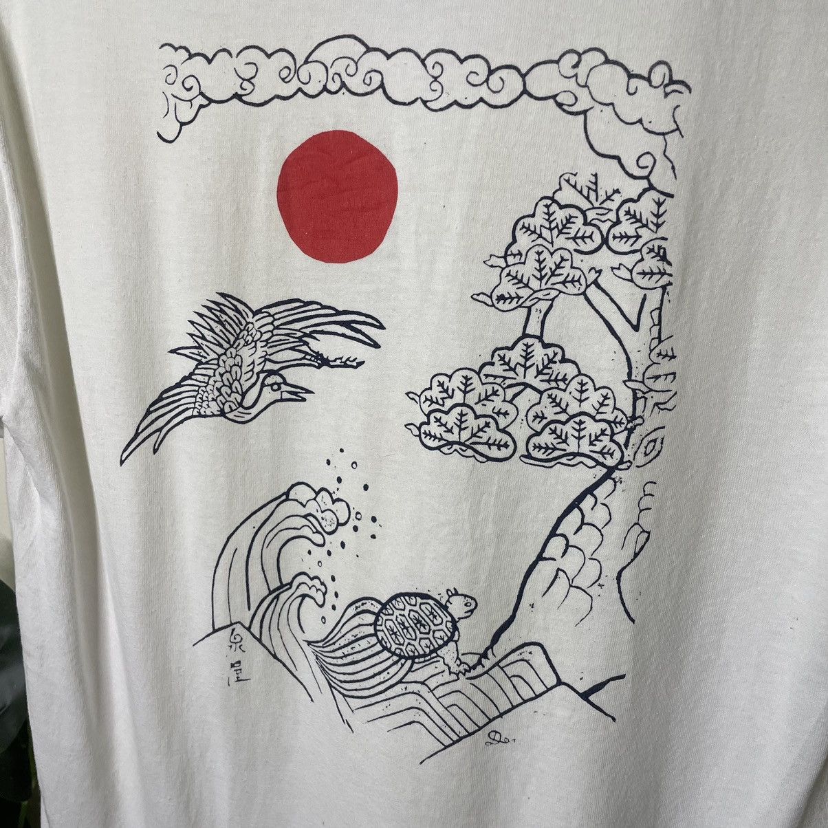 Japanese Brand × Vintage Vintage 1990s Japanese Motive Art T Shirt Size US S / EU 44-46 / 1 - 2 Thumbnail
