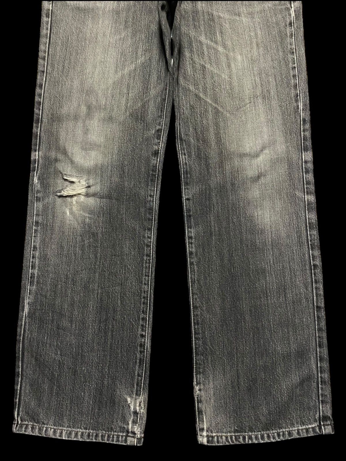 Japanese Brand Vintage Edwin 403 Black Denim Distressed Loose Jeans Size US 31 - 5 Thumbnail