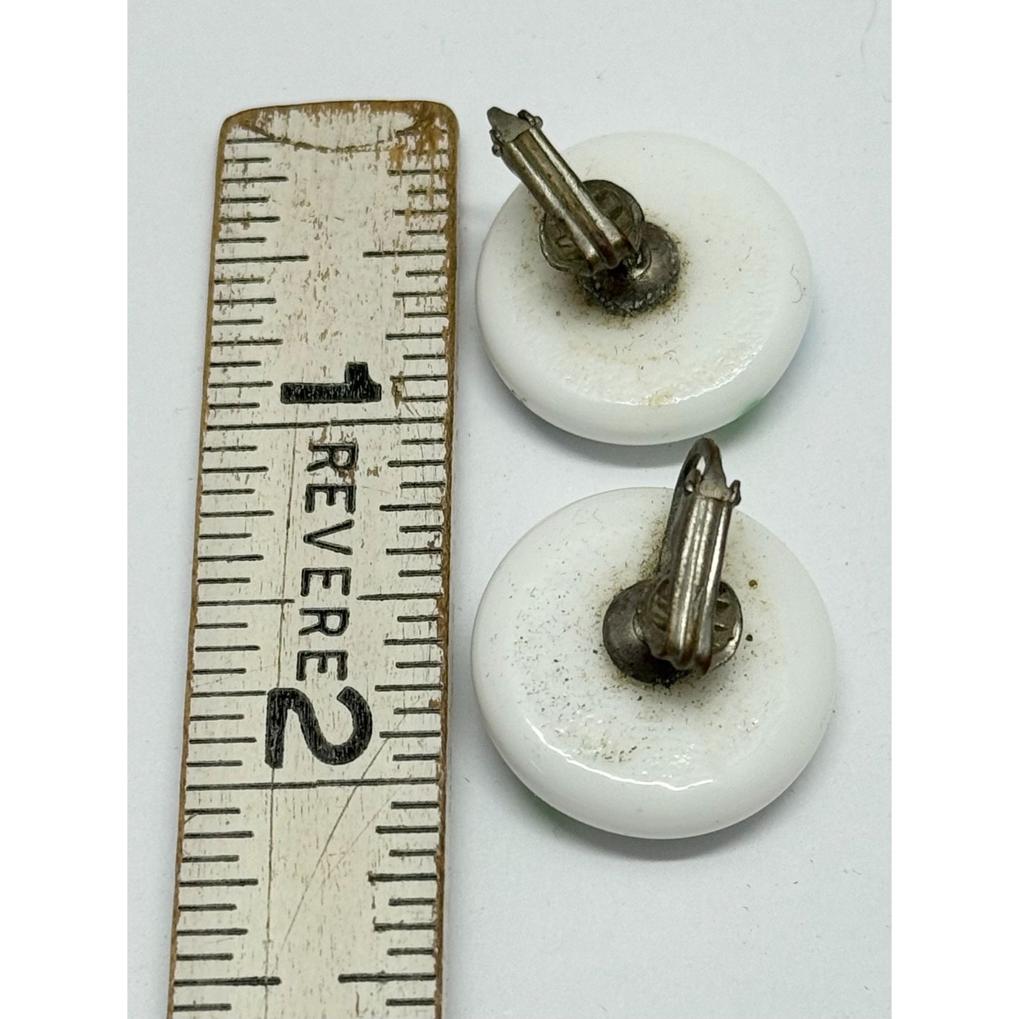 Vintage Vintage white milk glass earrings Size ONE SIZE - 4 Thumbnail