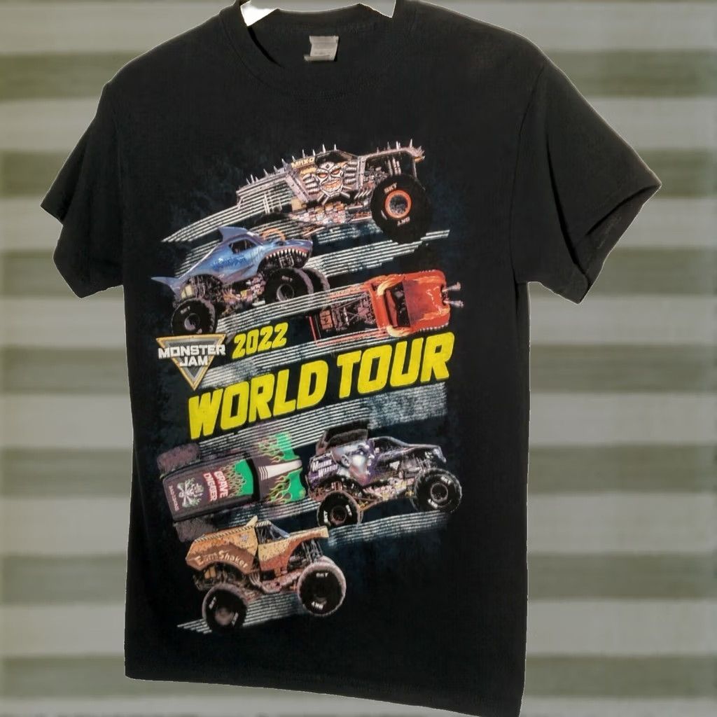 Gildan Monster Jam 2022 World Tour Shirt Gr ave Digger Grave Digger Max O Trucks Graphic Crew Neck Short Sleeve Black B lack S Size US S / EU 44-46 / 1 - 1 Thumbnail
