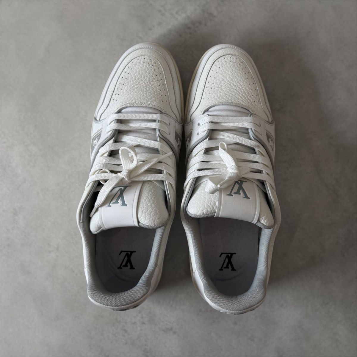 Louis Vuitton Louis Vuitton White Sneakers Size US 10 / EU 43 - 5 Thumbnail