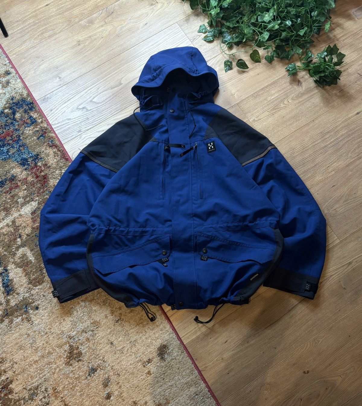 Haglofs 00s Haglofs Vintage Oversized Windstopper Waterproof Jacket Size US L / EU 52-54 / 3 - 2 Thumbnail