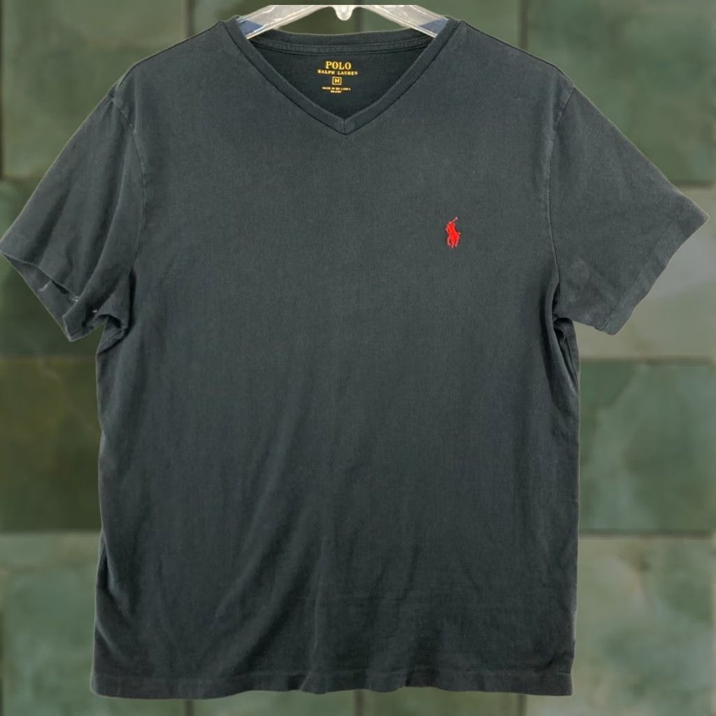 Ralph Lauren VINTAGE Polo Ralph Lauren V Neck Gray T Shirt Mens Medium Red Pony Short Sleeve Casual Size US M / EU 48-50 / 2 - 1 Thumbnail