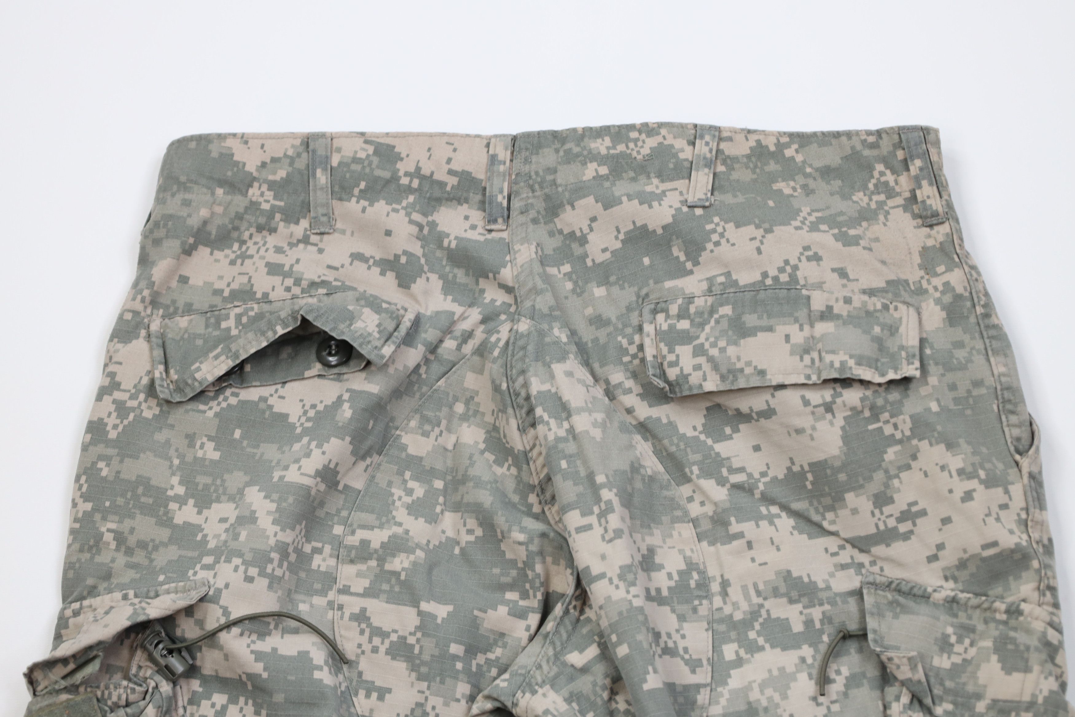 Vintage Vintage Y2K 2005 USGI Camouflage Army Combat Cargo Pants Size US 34 / EU 50 - 13 Thumbnail