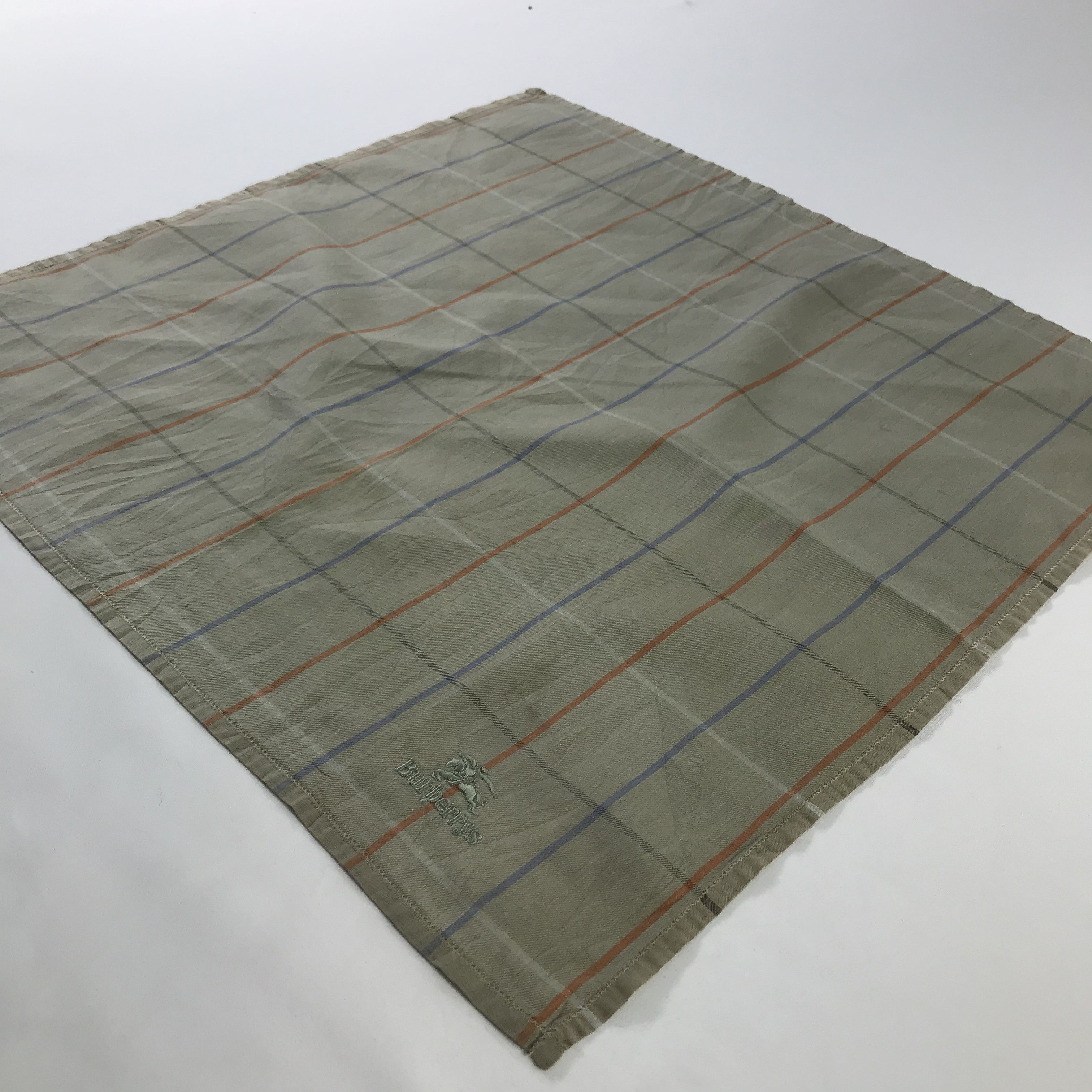 Burberry × Vintage Burberry Bandana / Handkerchief / Neckerchief - S1112 Size ONE SIZE - 2 Thumbnail