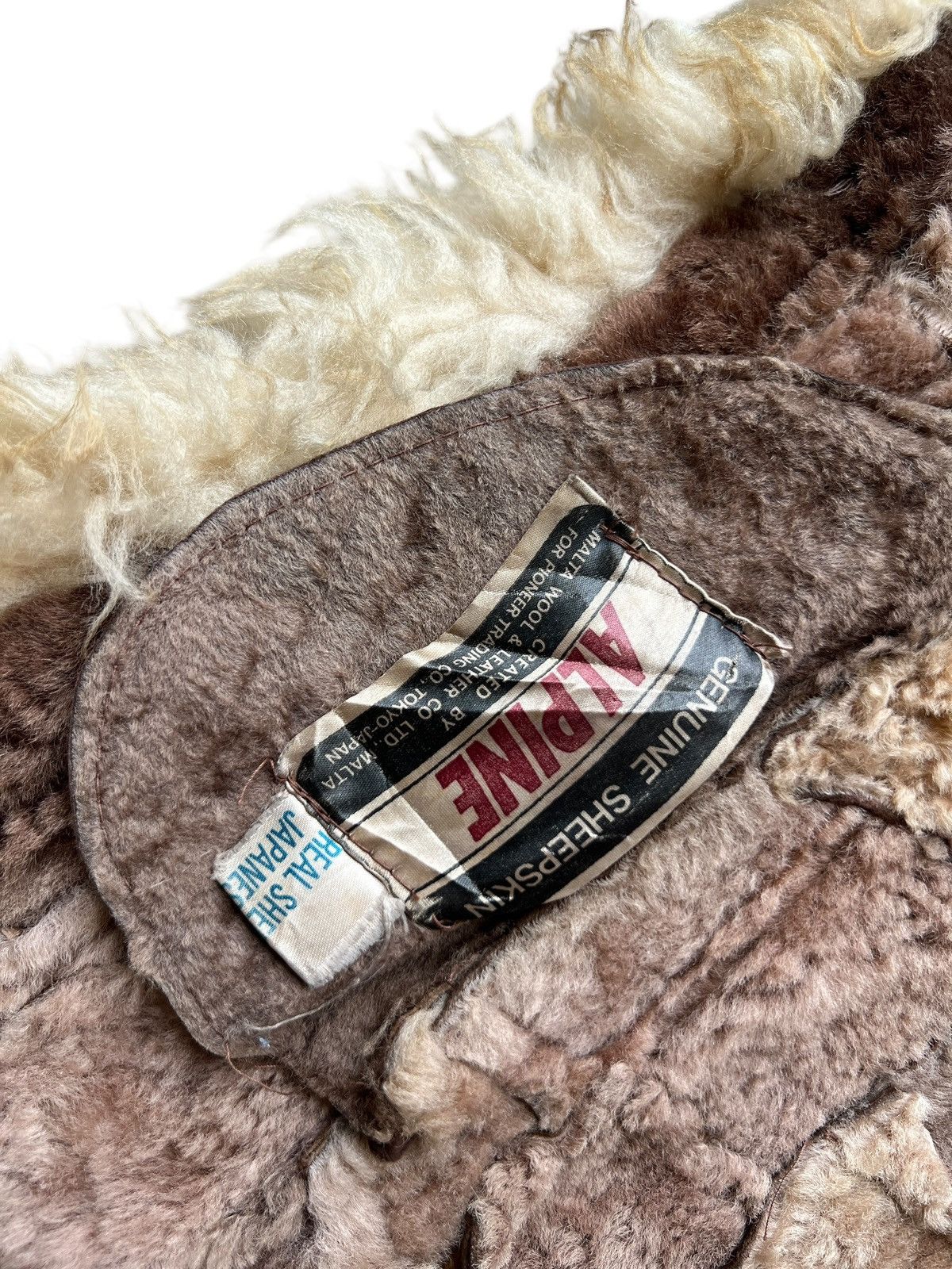 Vintage Vintage 80s Alpine Sheep Skin Patchwork Fur Leather Jacket Size US S / EU 44-46 / 1 - 10 Thumbnail