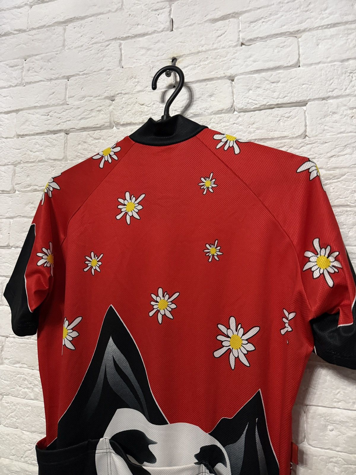 Other Assos Carolina Bella Cycling Jersey Y2K Cow Print Sz M Size M / US 6-8 / IT 42-44 - 12 Thumbnail