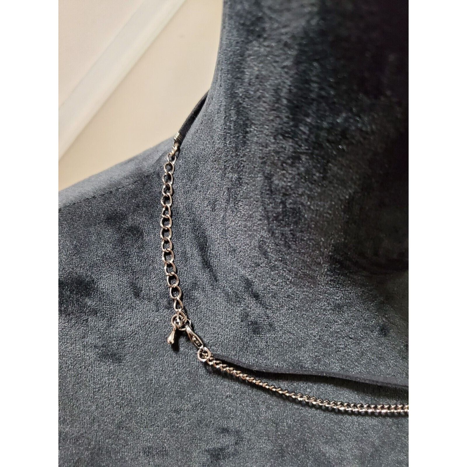 Other Women's Beaded Choker Stylish Statement Pewter Necklace Size ONE SIZE - 4 Thumbnail