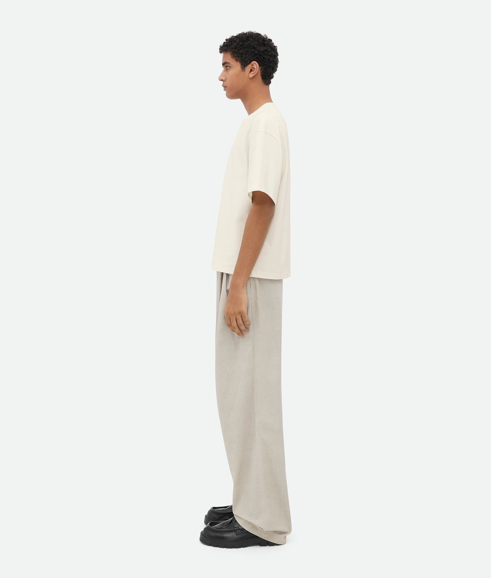 Bottega Veneta o1n1vont1224 Relaxed Fit Heavy Jersey T-Shirt in Chalk Size US S / EU 44-46 / 1 - 2 Thumbnail