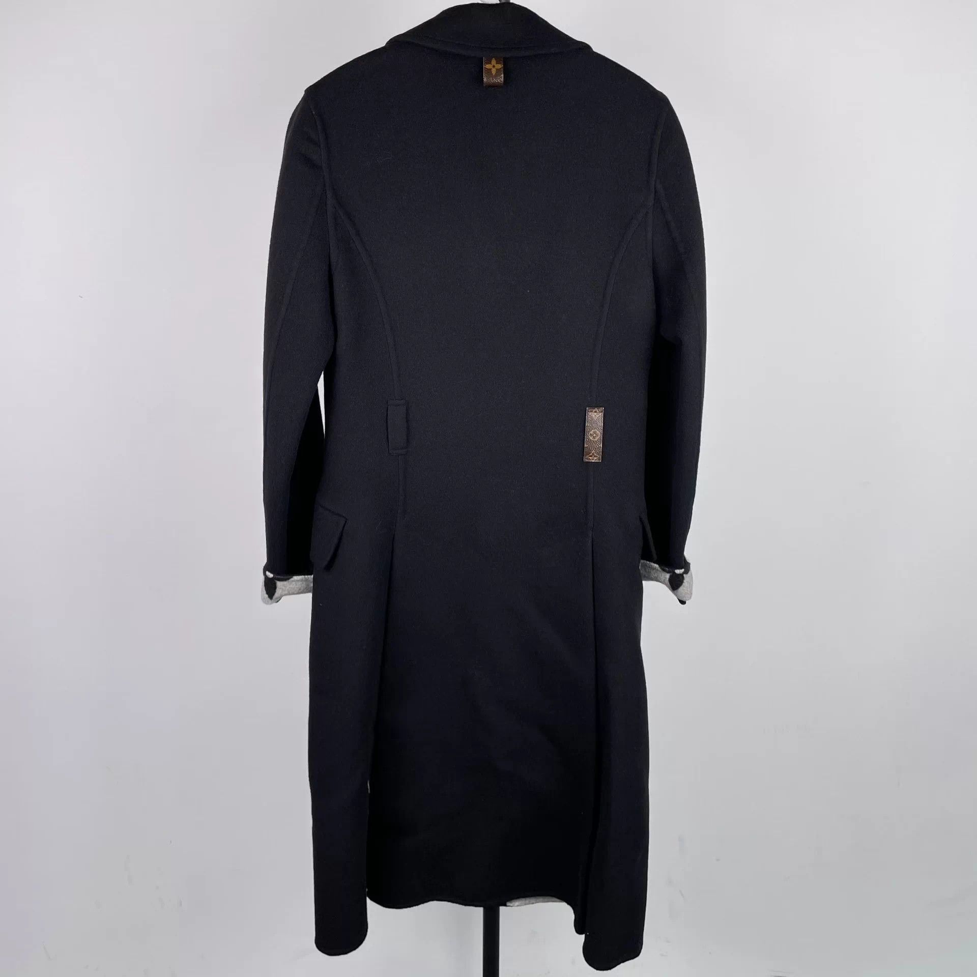 Louis Vuitton LV Belted Monogram Overcoat Black Lining 34 Size XS / US 0-2 / IT 36-38 - 2 Thumbnail