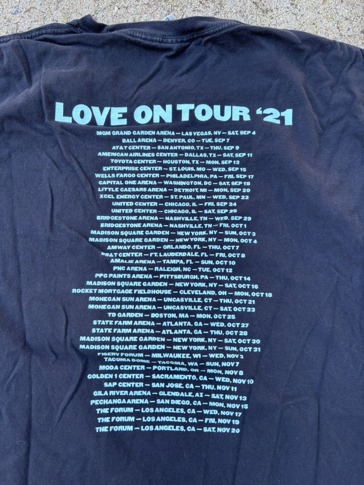 Band Tees Harry Styles Concert T Shirt Size US L / EU 52-54 / 3 - 3 Thumbnail