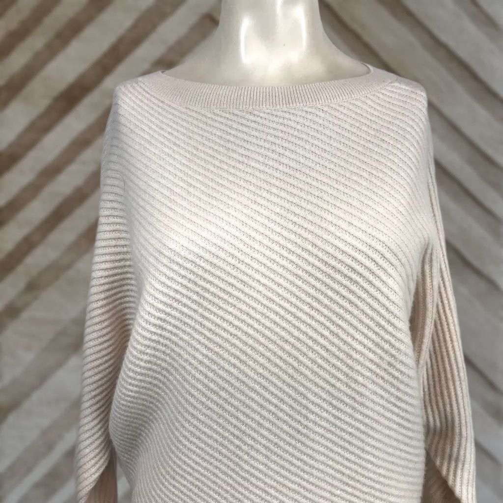 Vintage Garnet Hill Cream 100% Cashmere Diagonal Ribbed Dolman Sleeve Sweater Small Size S / US 4 / IT 40 - 1 Thumbnail