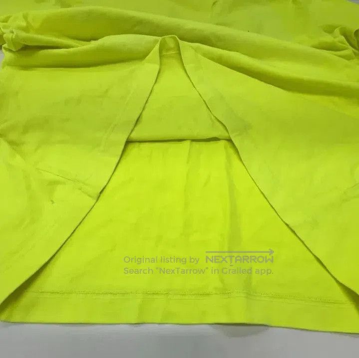 Balenciaga Balenciaga Logo Print Wave Short Sleeve T. Size US S / EU 44-46 / 1 - 7 Thumbnail