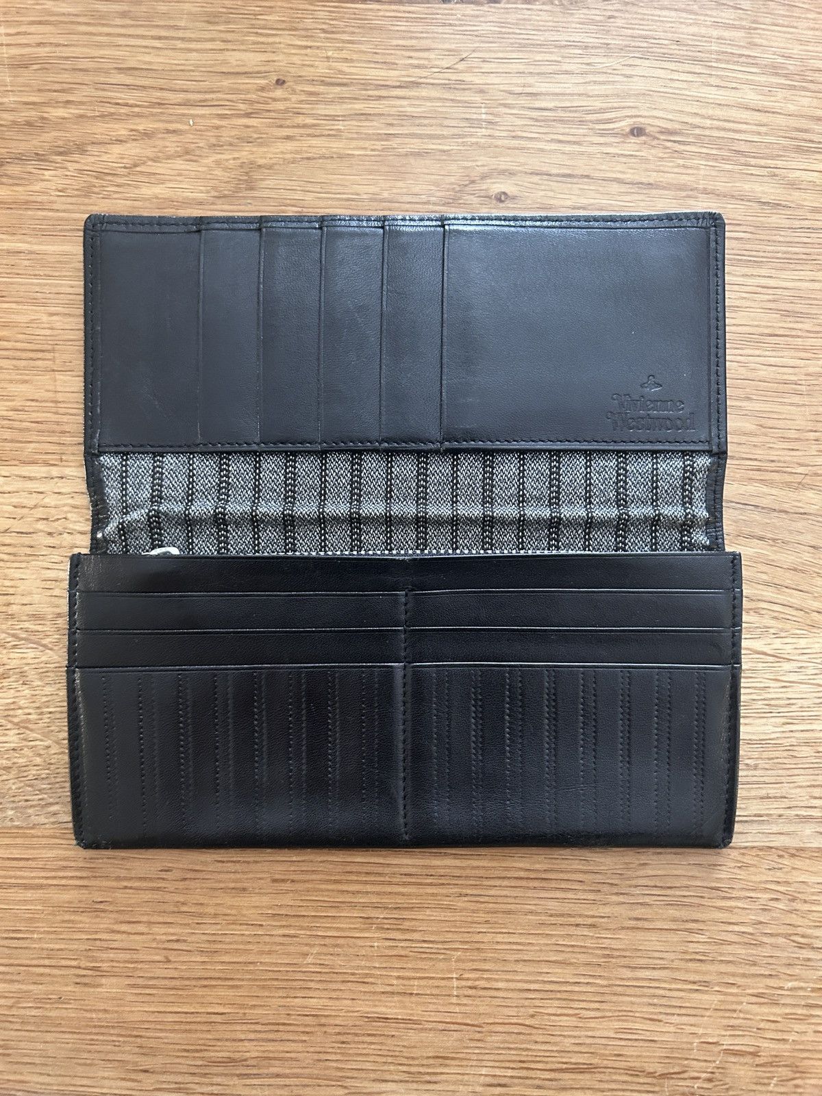 Vivienne Westwood Vivienne Westwood Large Portmonaie Wallet Used Size ONE SIZE - 2 Thumbnail