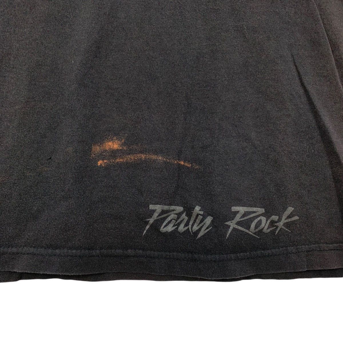 Vintage LMFAO CHAMPAGNE SHOWERS Party Rock Redfoo SkyBlu Band Tshirt Size US S / EU 44-46 / 1 - 3 Thumbnail
