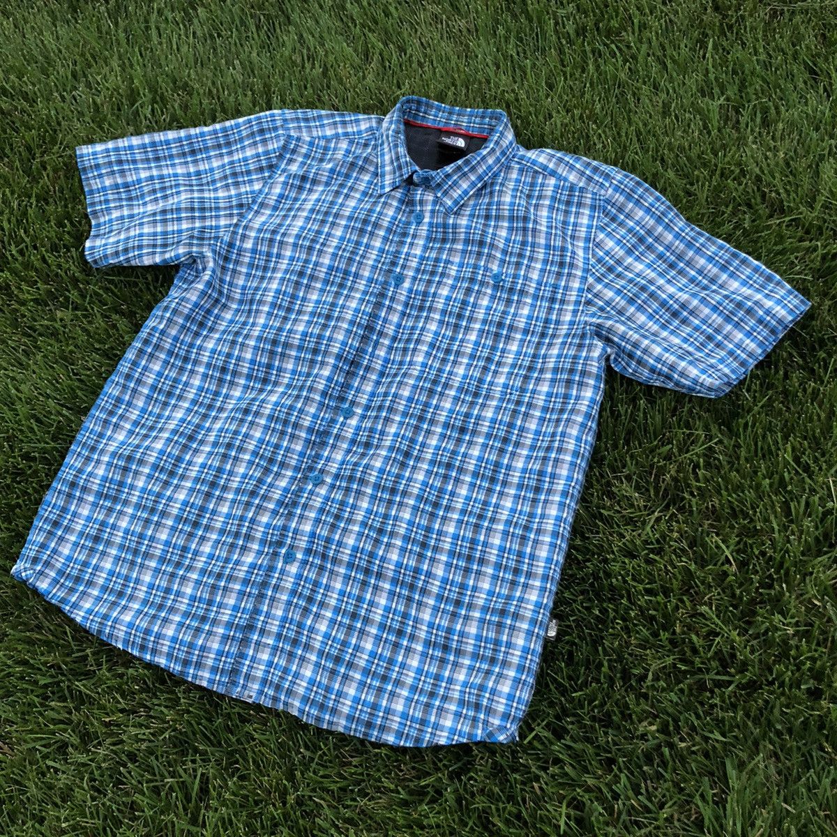 The North Face The north face short sleeve dress shirt Size US M / EU 48-50 / 2 - 2 Thumbnail