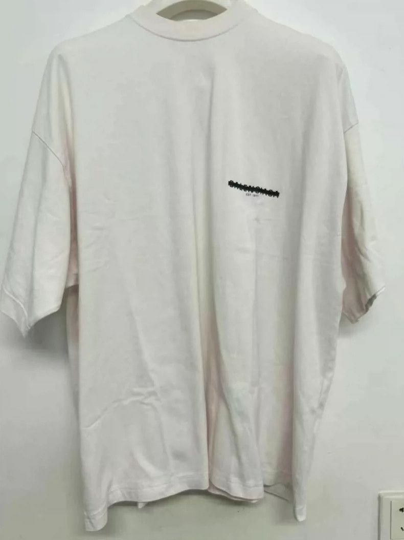Balenciaga Balenciaga Front and Back Struck-Out Letter Logo Short Sle Size US M / EU 48-50 / 2 - 1 Thumbnail