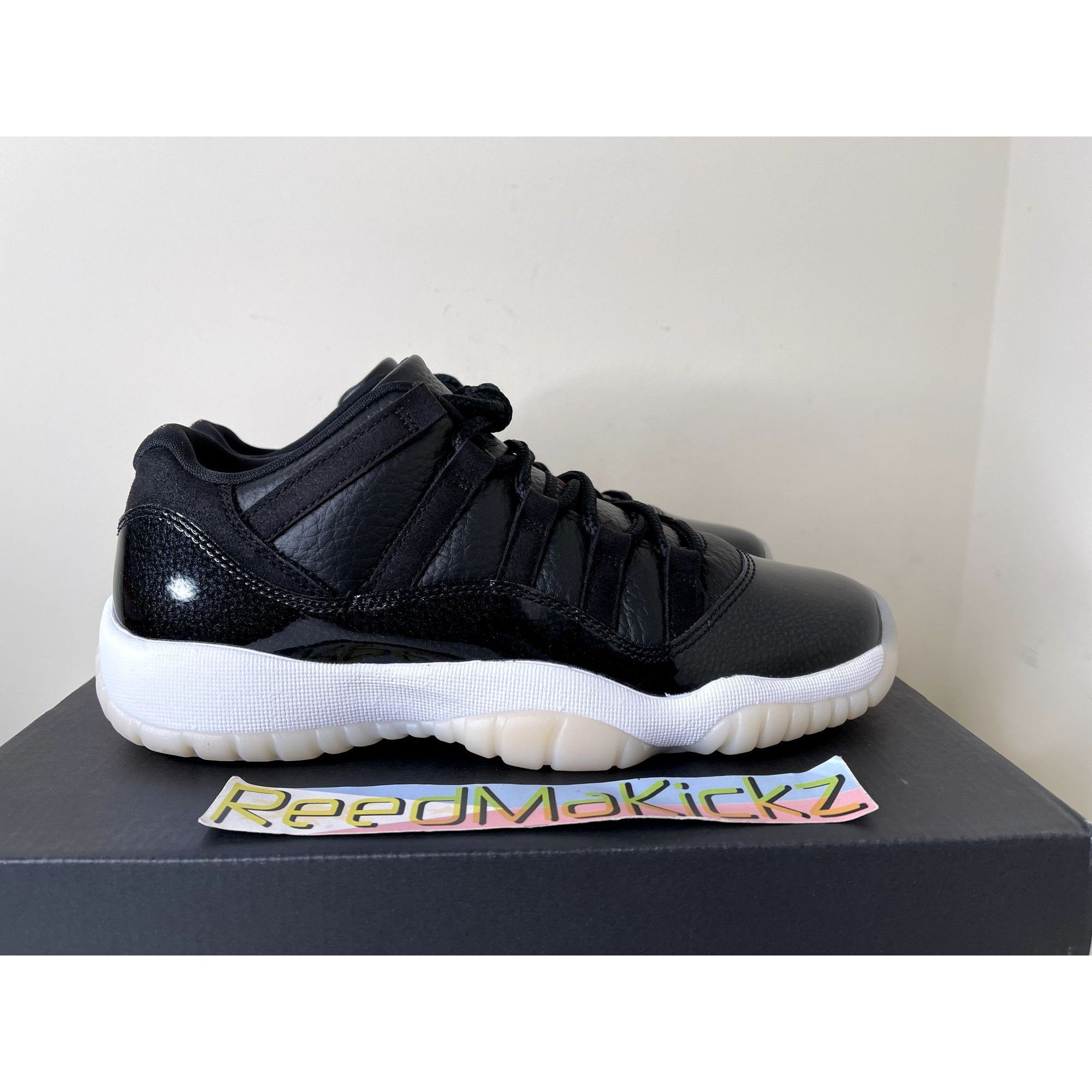 Jordan Brand Jordan 11 Retro Low 72-10 Black Gym Red GS 6Y Size US 6 / EU 39 - 4 Thumbnail