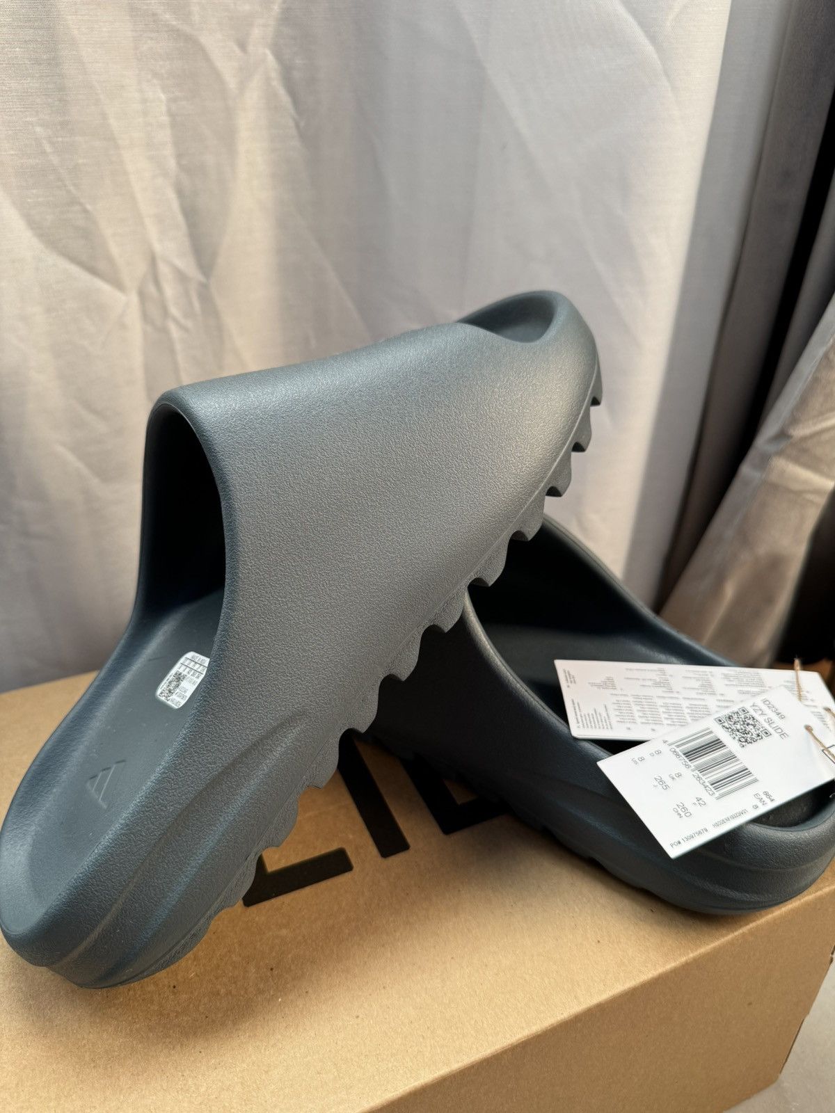 Yeezy Yeezy Slide ‘Slate Marine’ Size US 8 / EU 41 - 1 Thumbnail