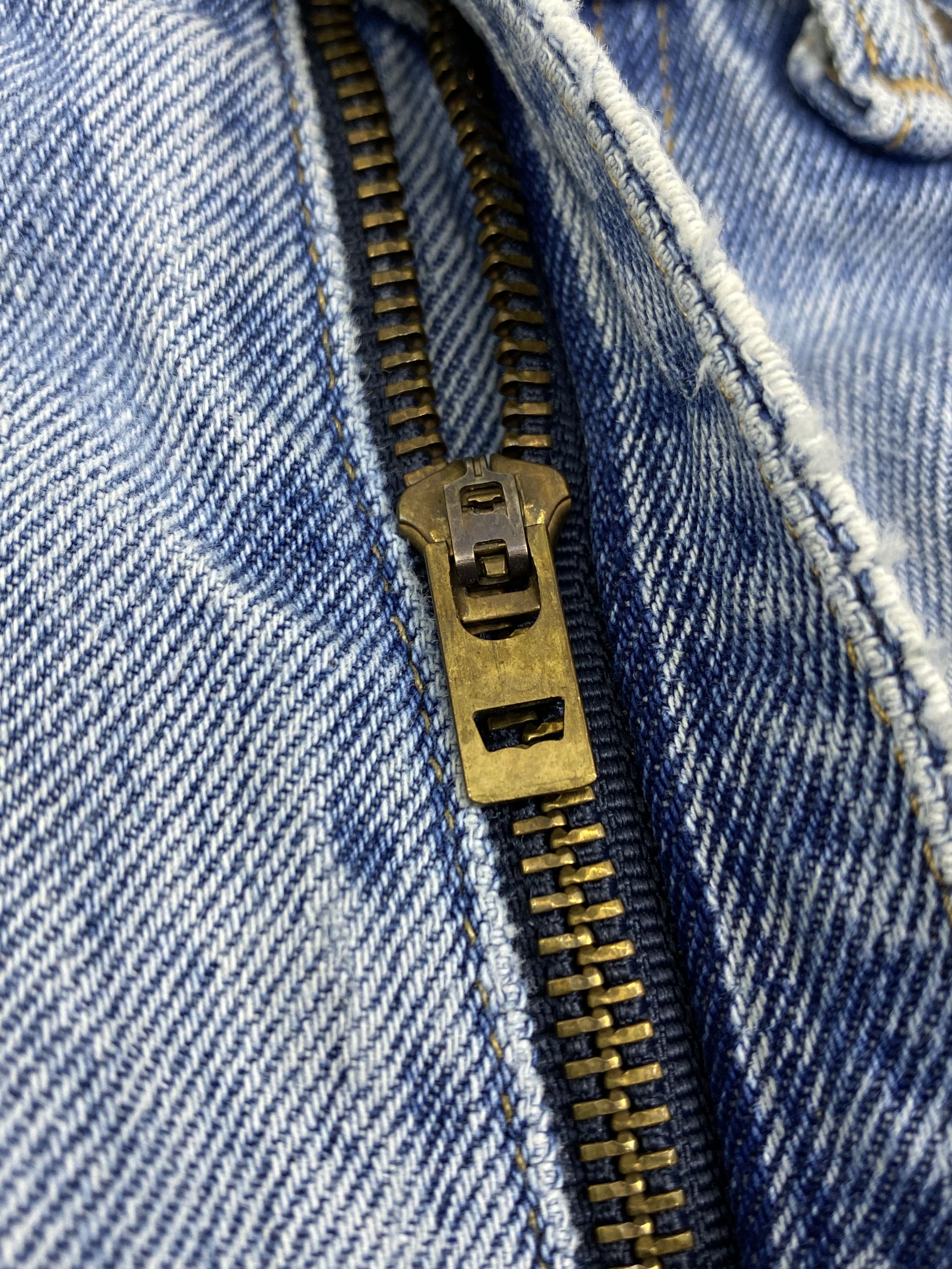 Levi's Vintage Levi's 501 Light Blue Jeans DP2769 Size US 32 / EU 48 - 9 Thumbnail