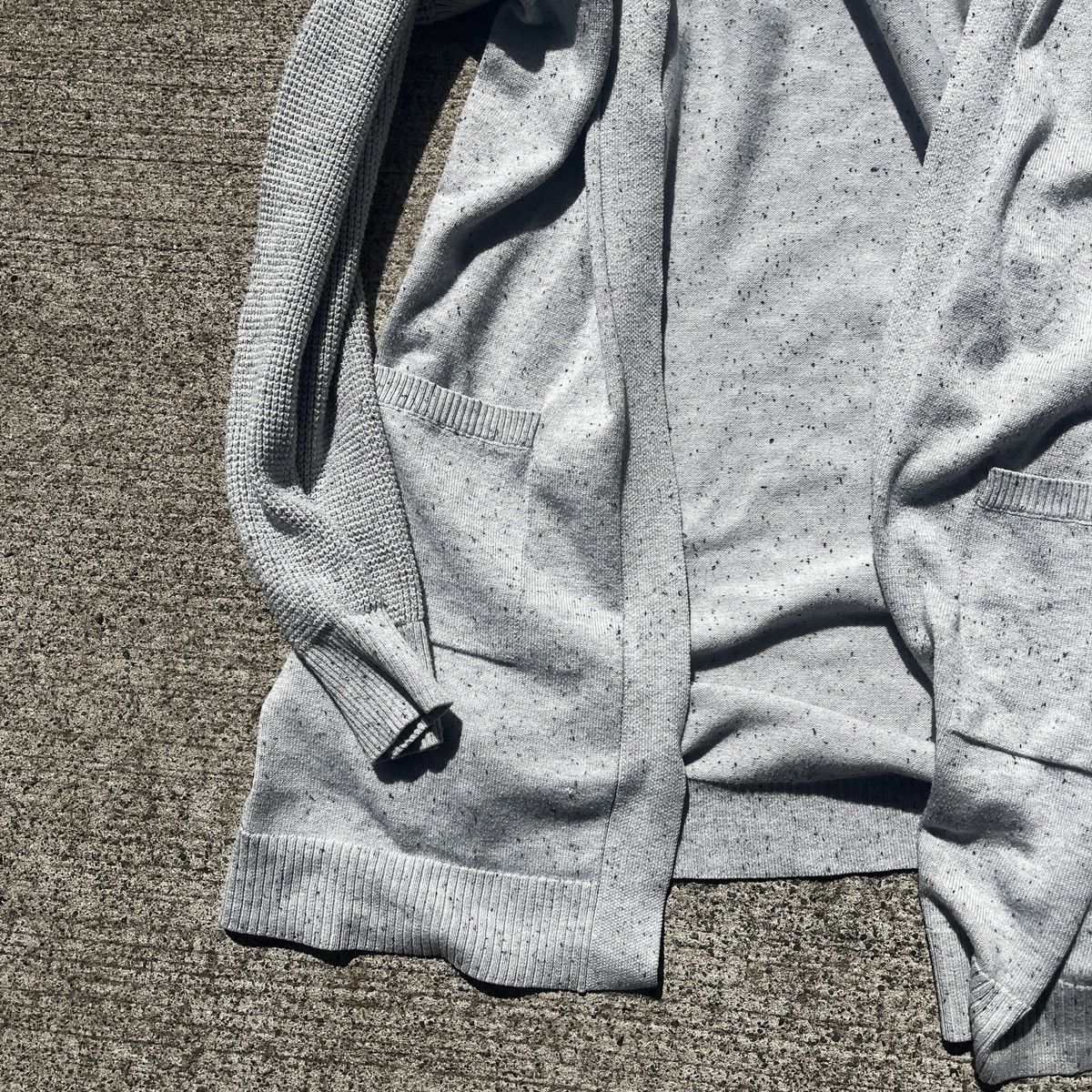 Vintage Vintage Grey Hooded Cardigan Avant Garde Y2K L Size US L / EU 52-54 / 3 - 2 Thumbnail