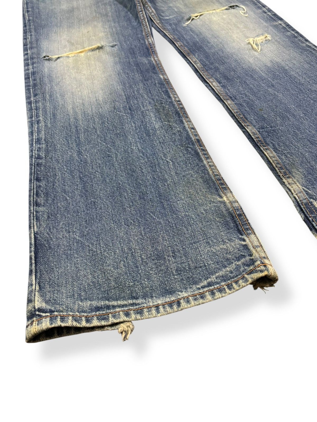 Gap Vintage Gap Blue Wash Loose Fit Distressed Grunge Jeans Size US 35 - 7 Thumbnail