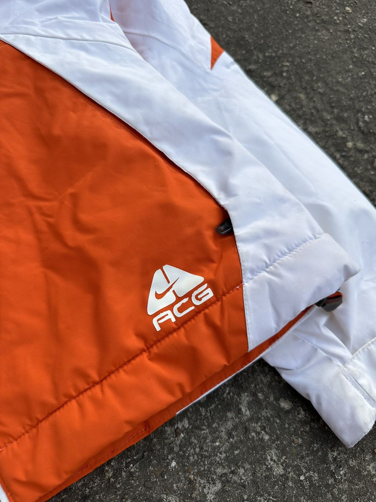Nike ACG Vintage Nike ACG Jacket Size S / US 4 / IT 40 - 6 Thumbnail