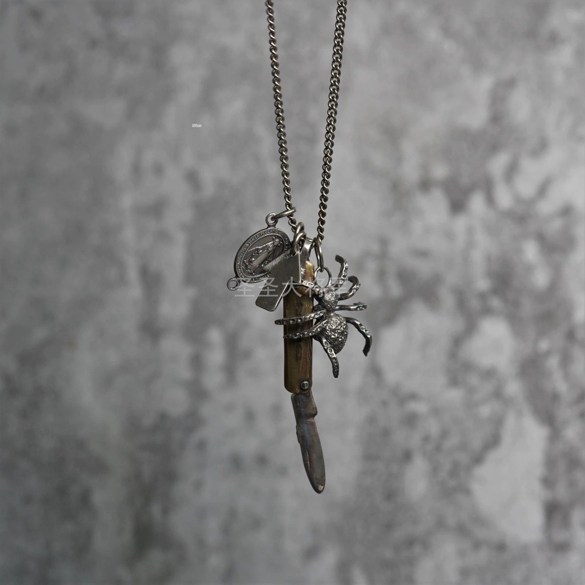 Goti Silver Multi-Pendant Necklace with Spider and Charms Size ONE SIZE - 3 Thumbnail