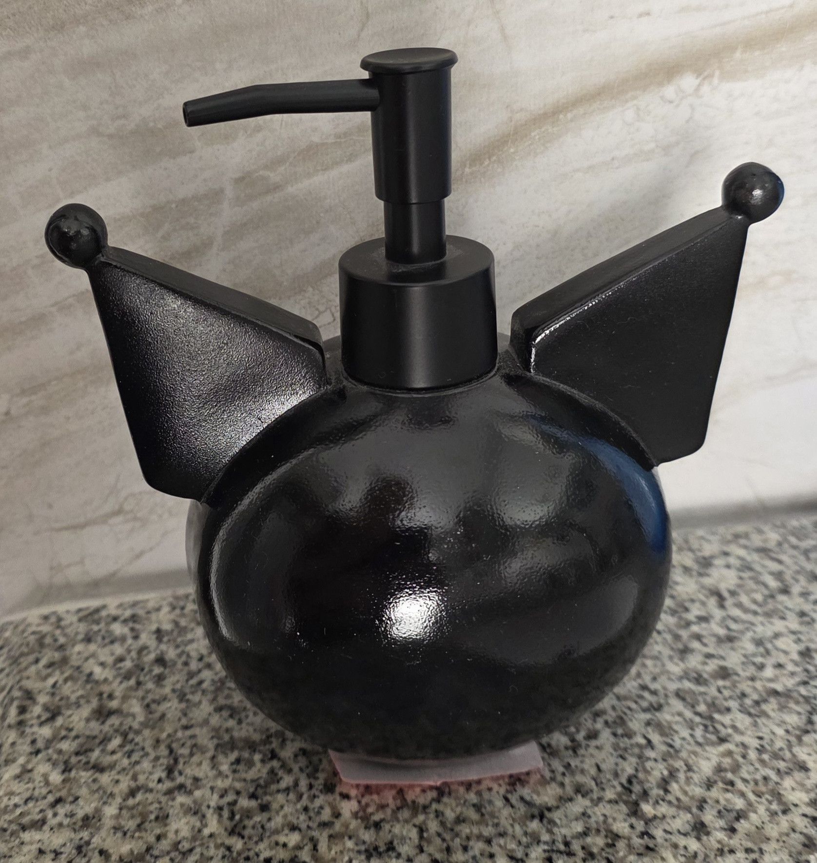 Other NWT Sanrio Kuromi Hello Kitty Friends Head Pump Dispenser Size ONE SIZE - 2 Thumbnail