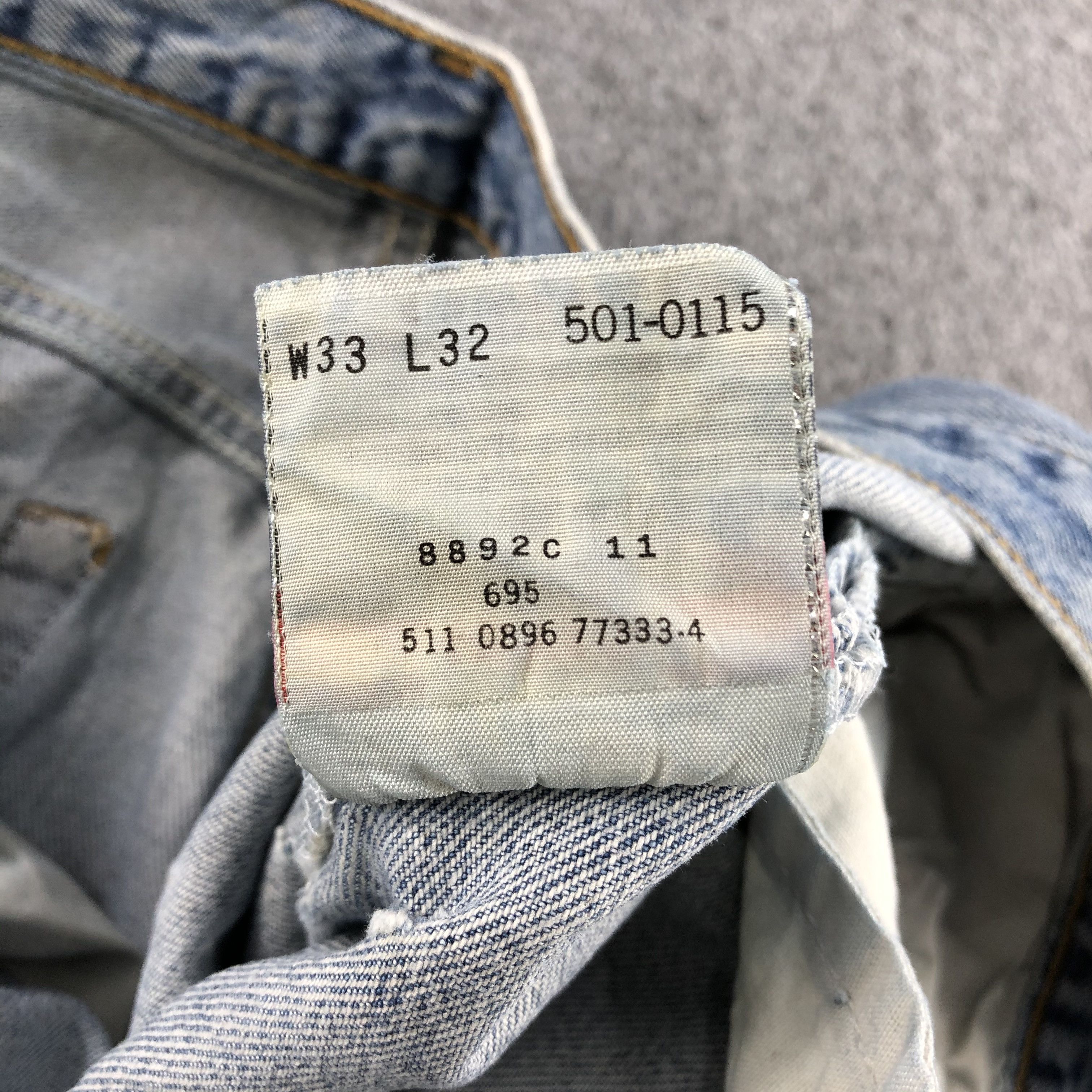 Levi's Vintage 90s Blue Wash Levis 501 Jeans-J1753 Size US 32 / EU 48 - 13 Thumbnail