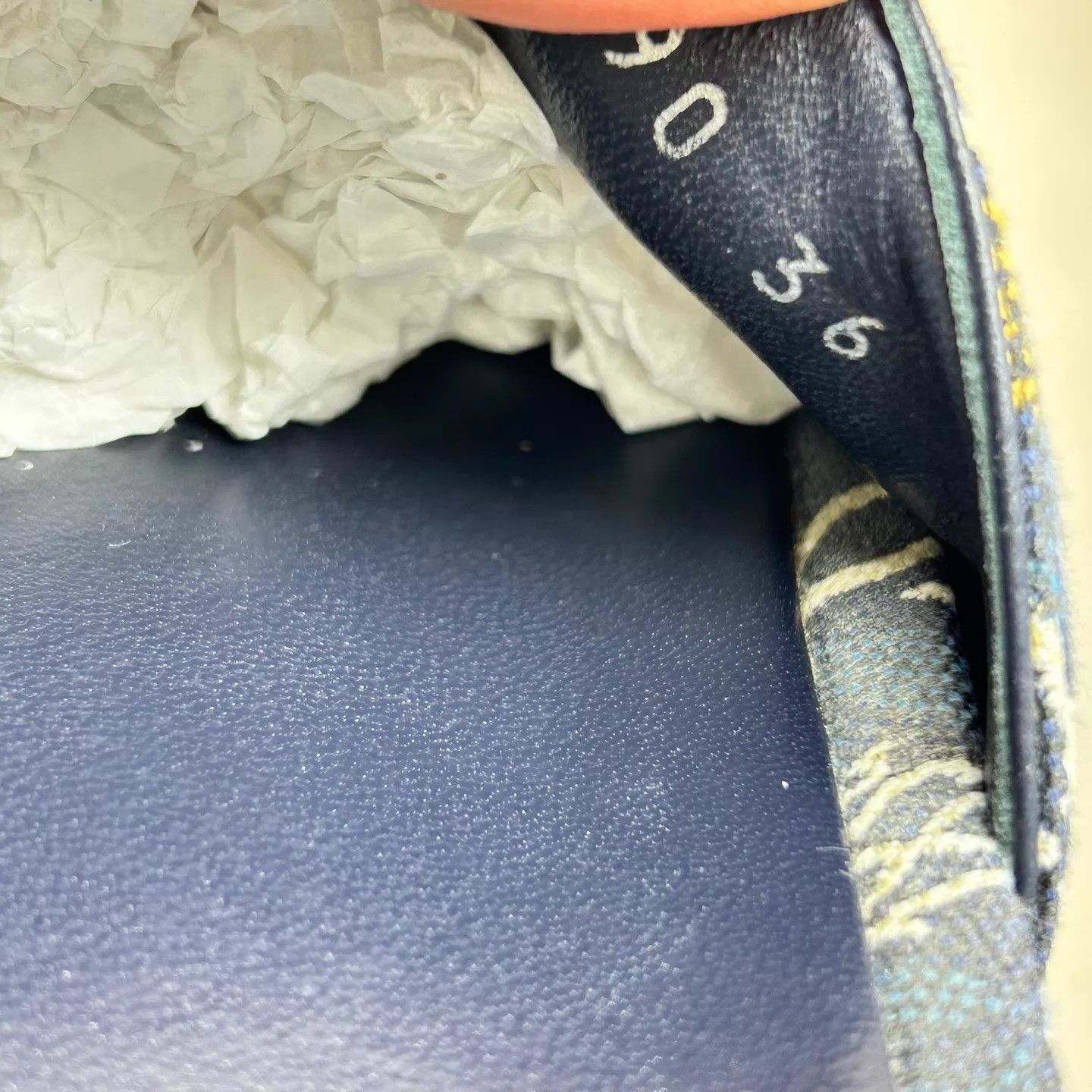 Louis Vuitton LV White & Blue Monogram Thick Sole Slides 36 95new Size US 5.5 / IT 35.5 - 7 Thumbnail