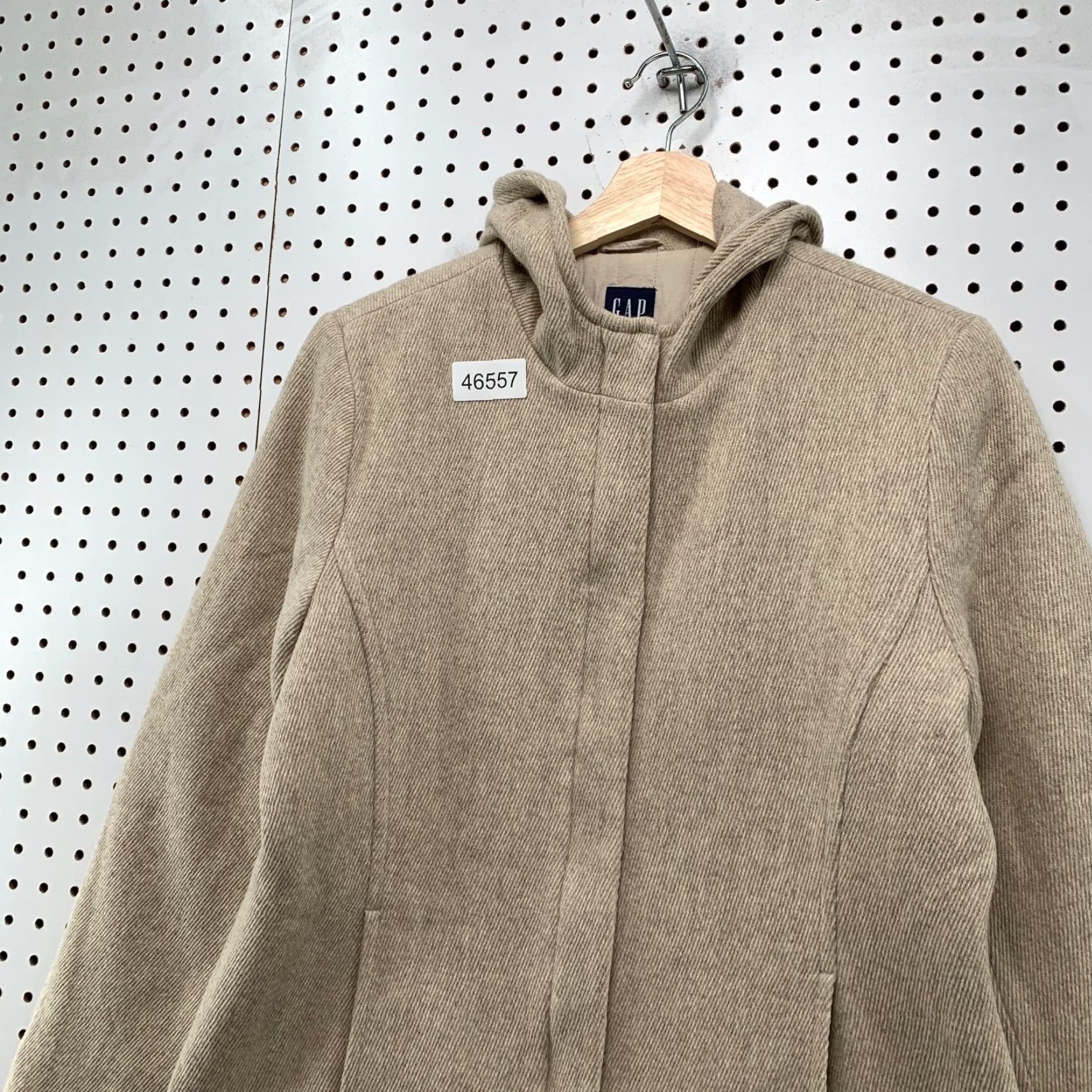 Gap VINTAGE Gap Wool Jacket Womens Large Oatmeal Beige Hooded Lined Insulated Y2K Jacket Size L / US 10 / IT 46 - 5 Thumbnail