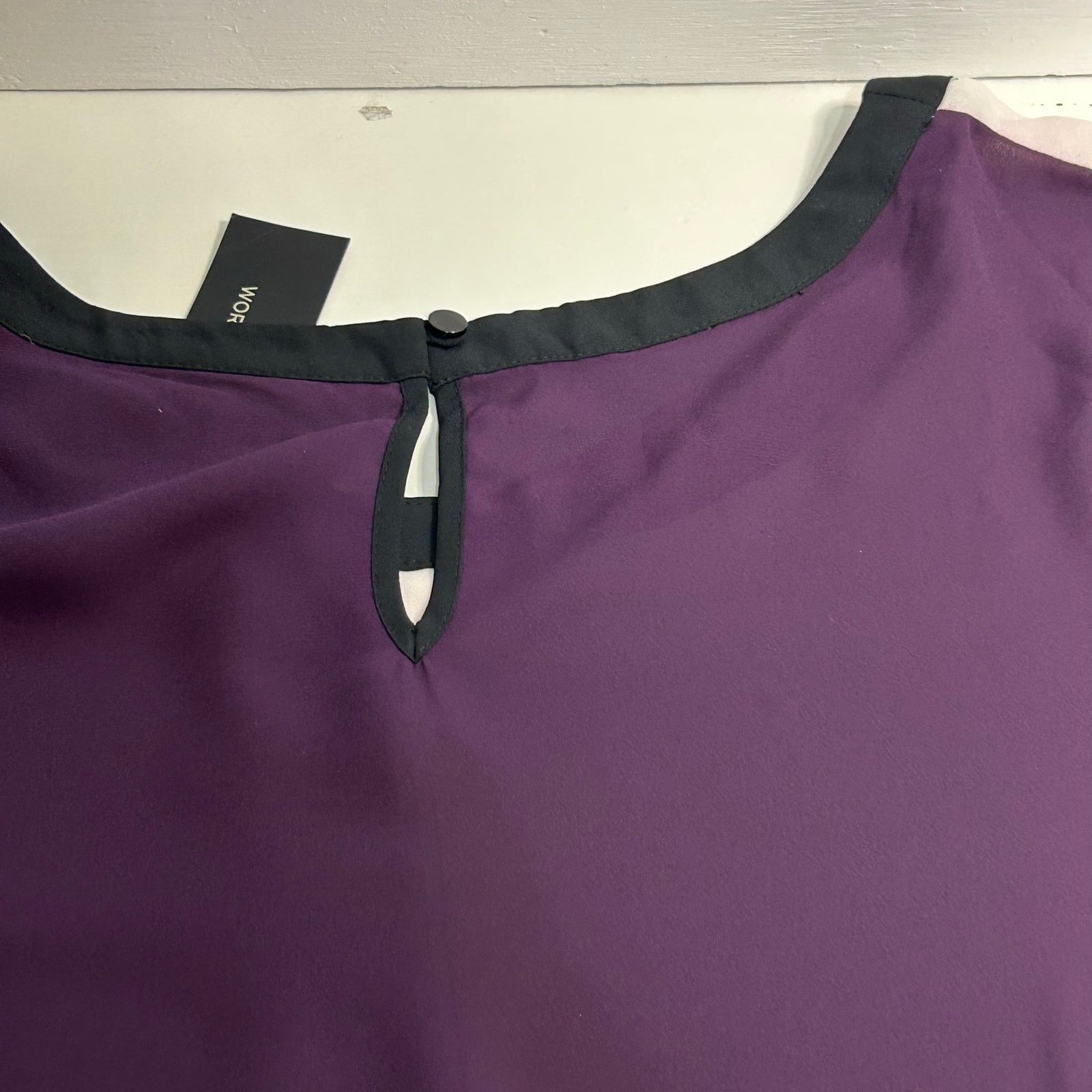 Worthington Worthington 1X NWT Sheer Colorblock Blouse Keyhole Back Size XXL / US 16-18 / IT 52-54 - 11 Thumbnail
