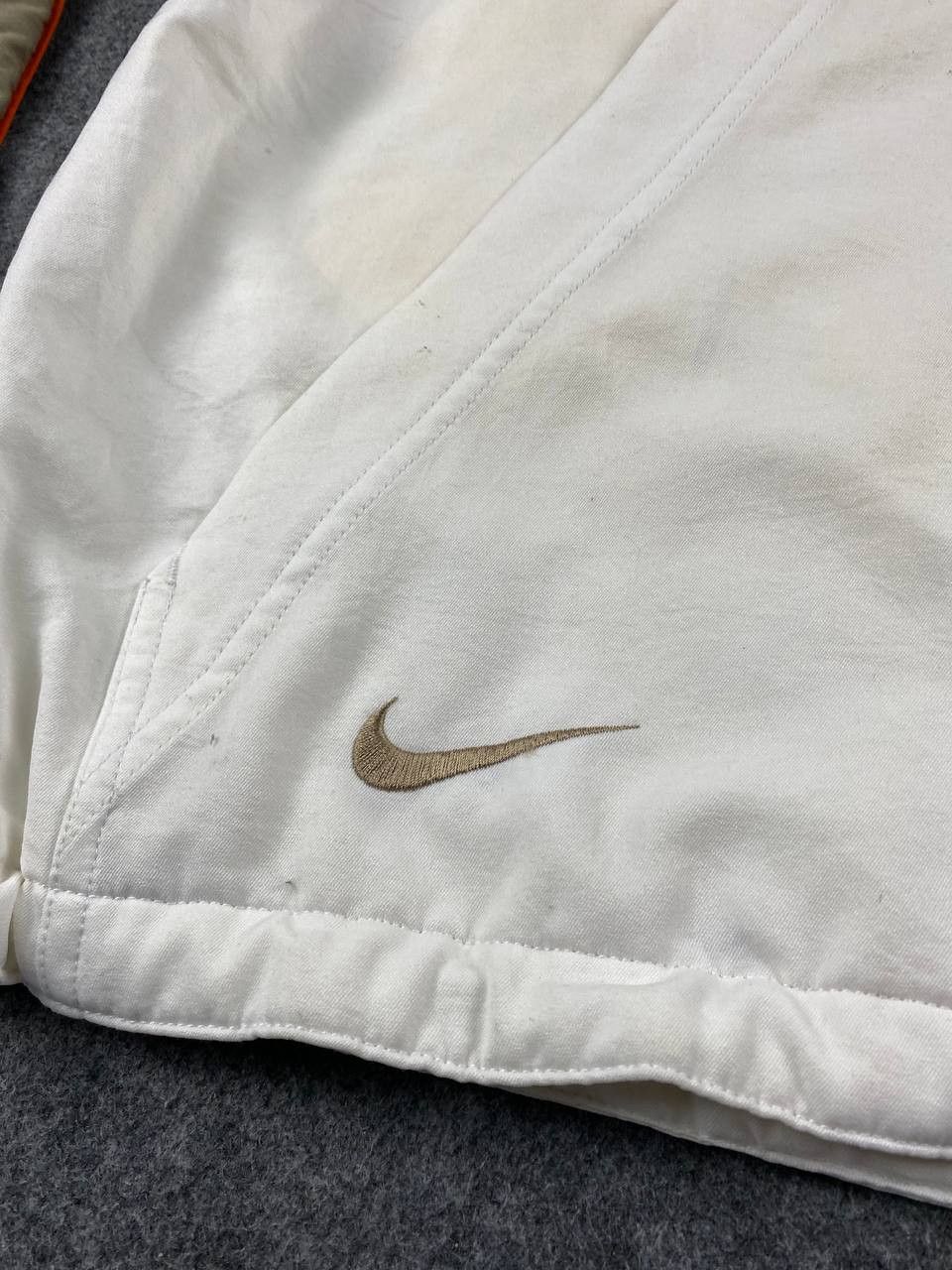 Nike vintage 90s nike court jacket removeablesleeves Size US L / EU 52-54 / 3 - 6 Thumbnail