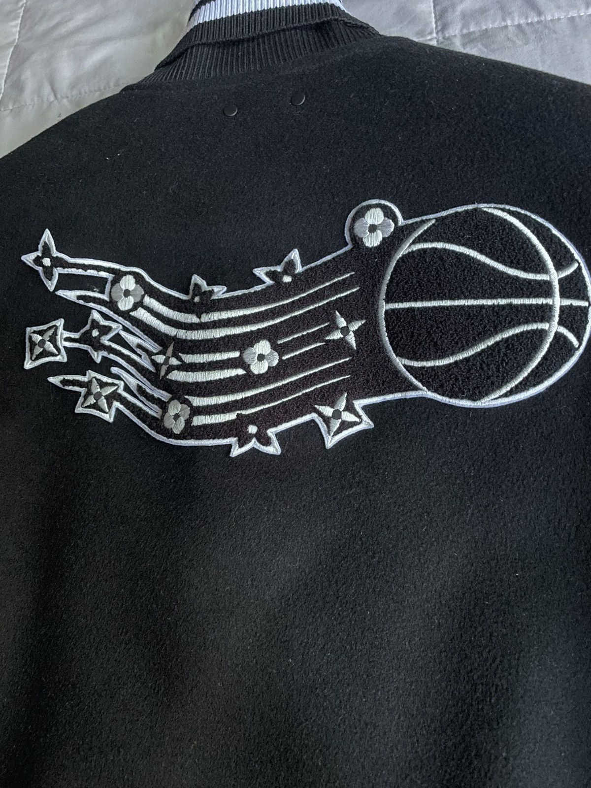 Louis Vuitton Louis Vuitton NBA Leather Varsity Jacket Size US M / EU 48-50 / 2 - 7 Thumbnail