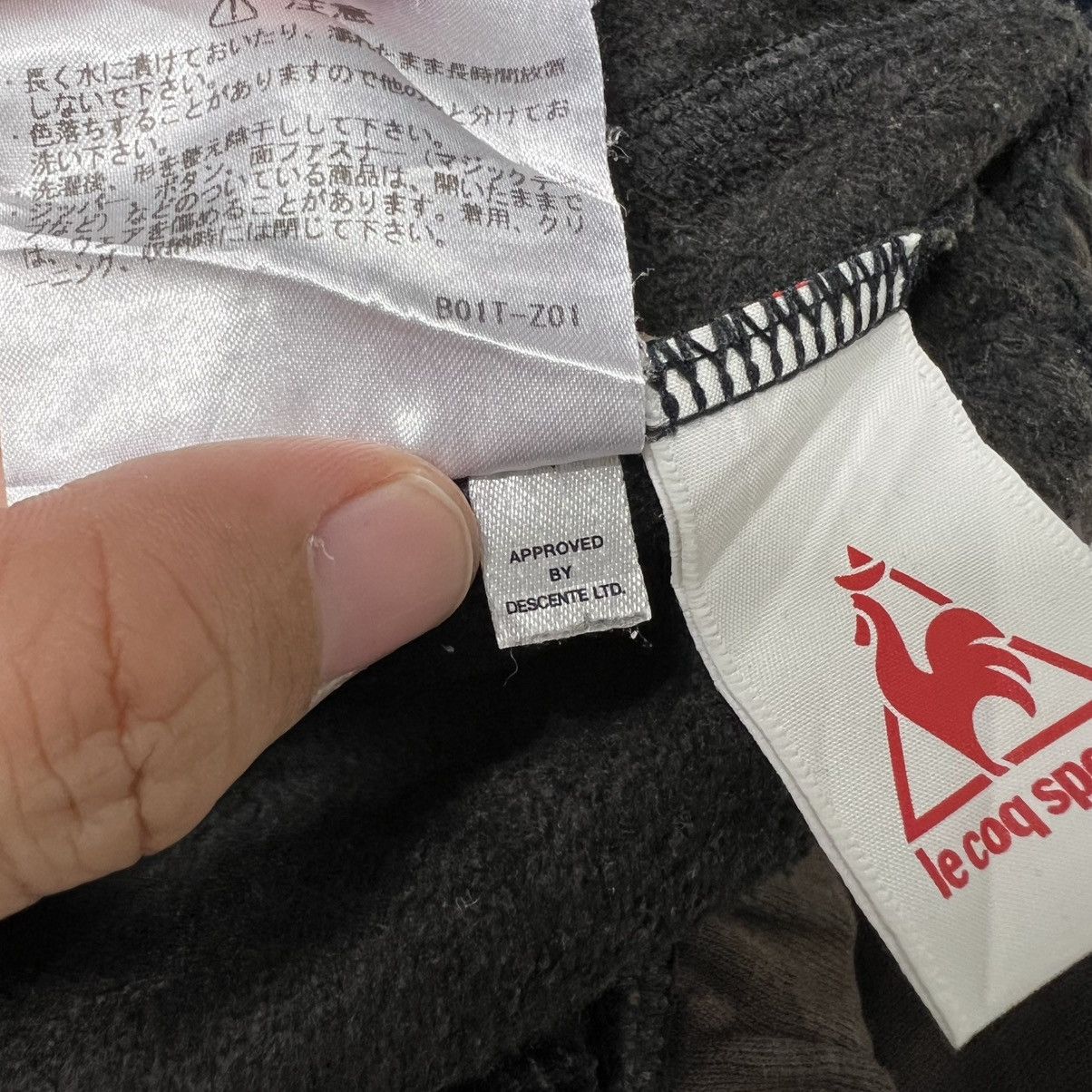 Le Coq Sportif LE COQ SPORTIF Embroidered Logo Sweatpants #4240-C193 Size US 31 - 16 Thumbnail