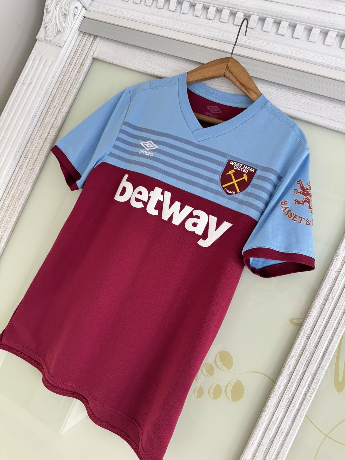 Umbro West Ham United 2019-2020 Home Soccer Jersey Football Shirt Size US L / EU 52-54 / 3 - 3 Thumbnail