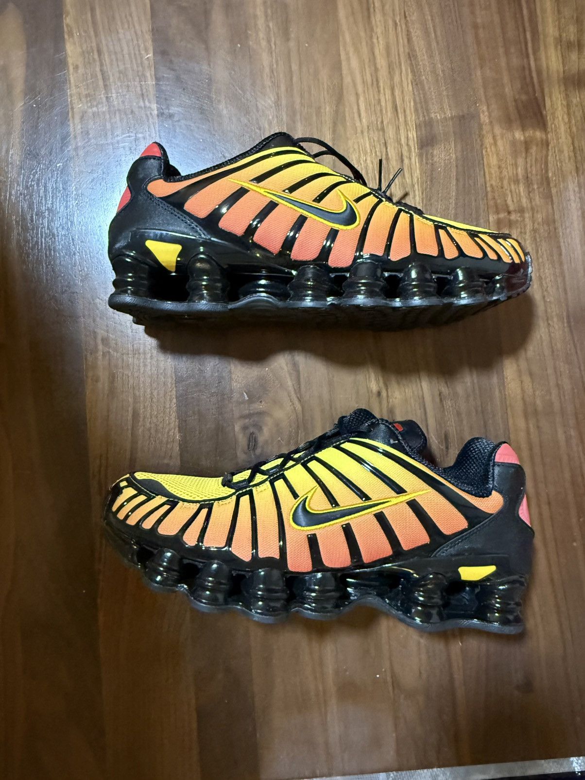 Nike Nike Shox TL ‘SUNRISE GRADIENT' Men’s Size 11 Sneakers Shoes Size US 11 / EU 44 - 2 Thumbnail